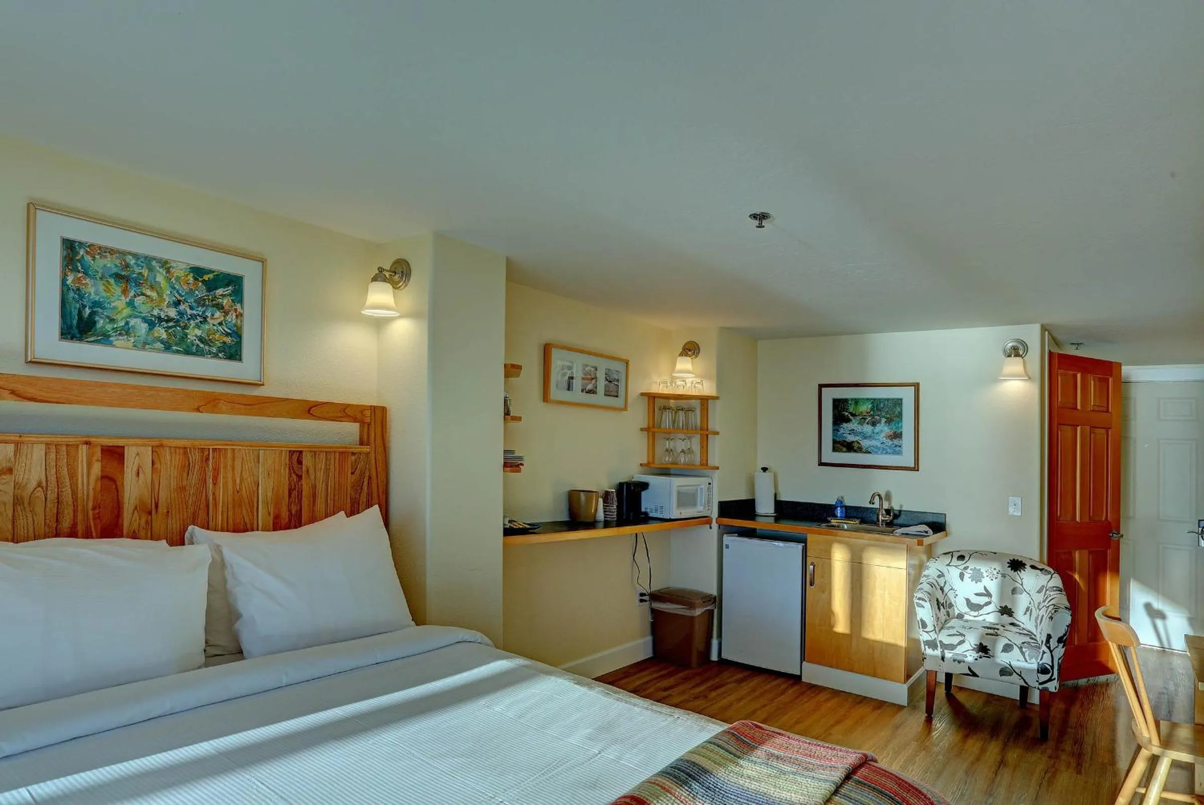 Bedroom, Bed in Land's End