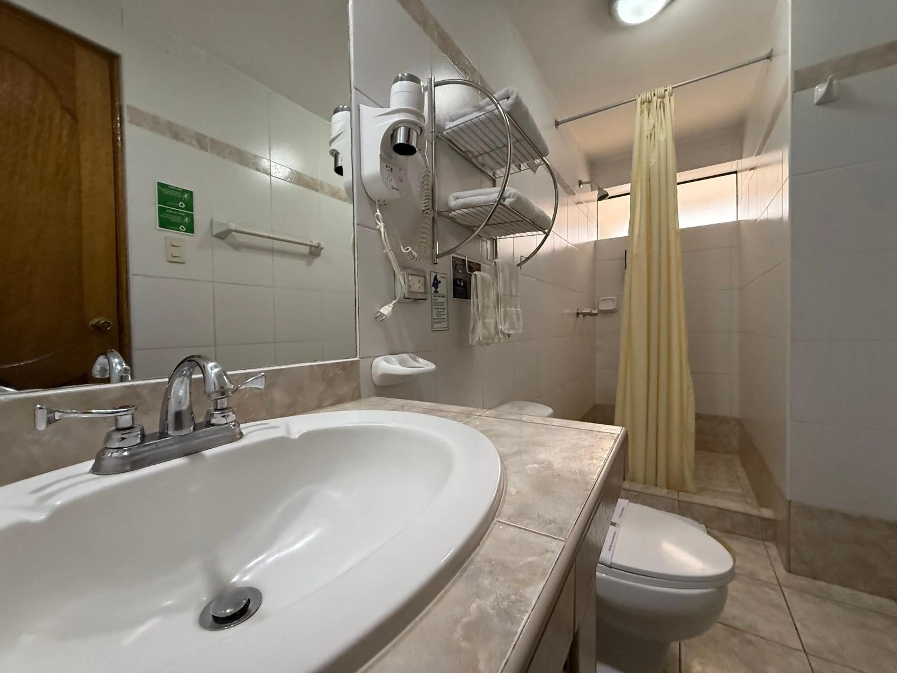 Shower in Awki´s Dream Hotel