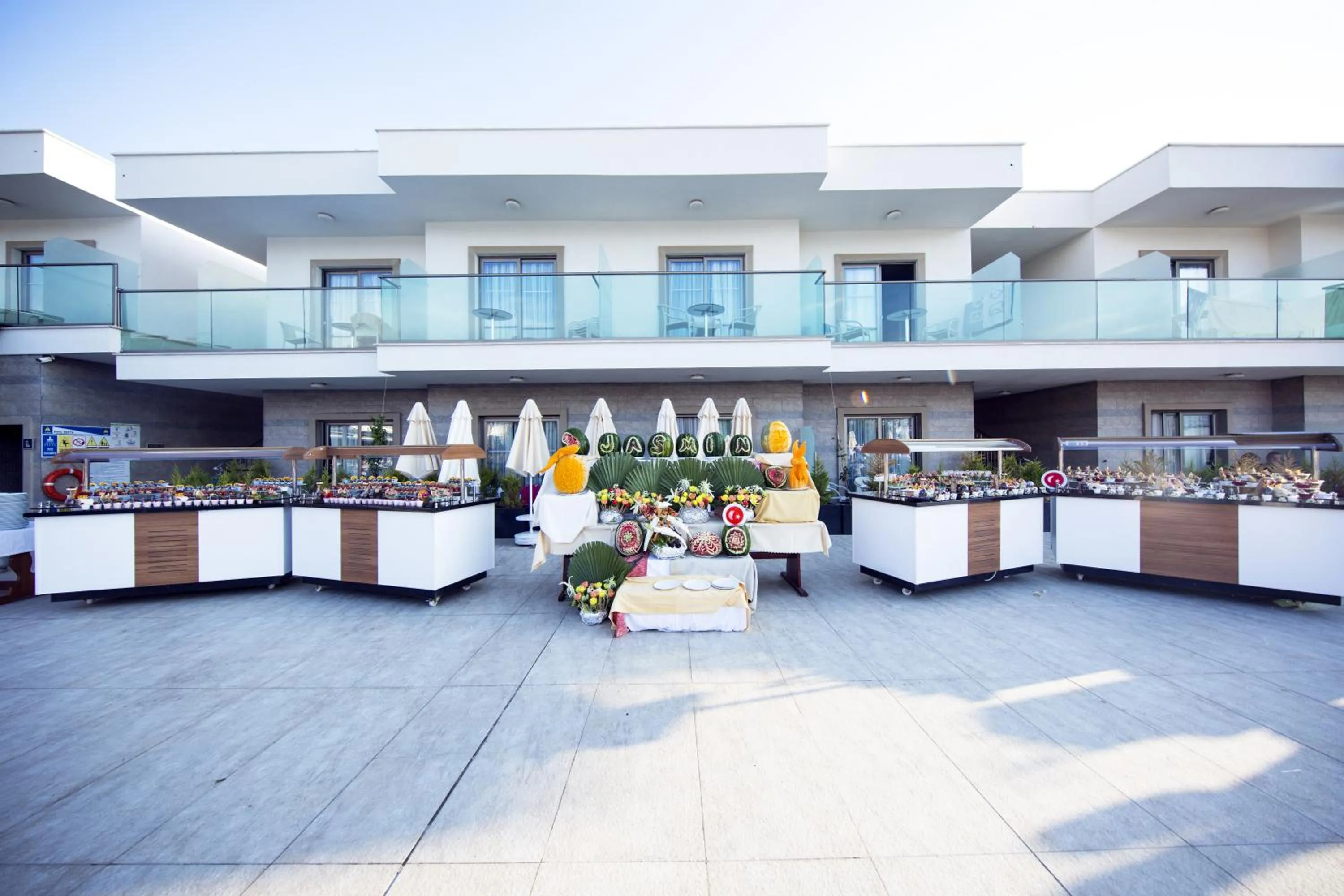 BBQ facilities in Jasmin Beach Hotel