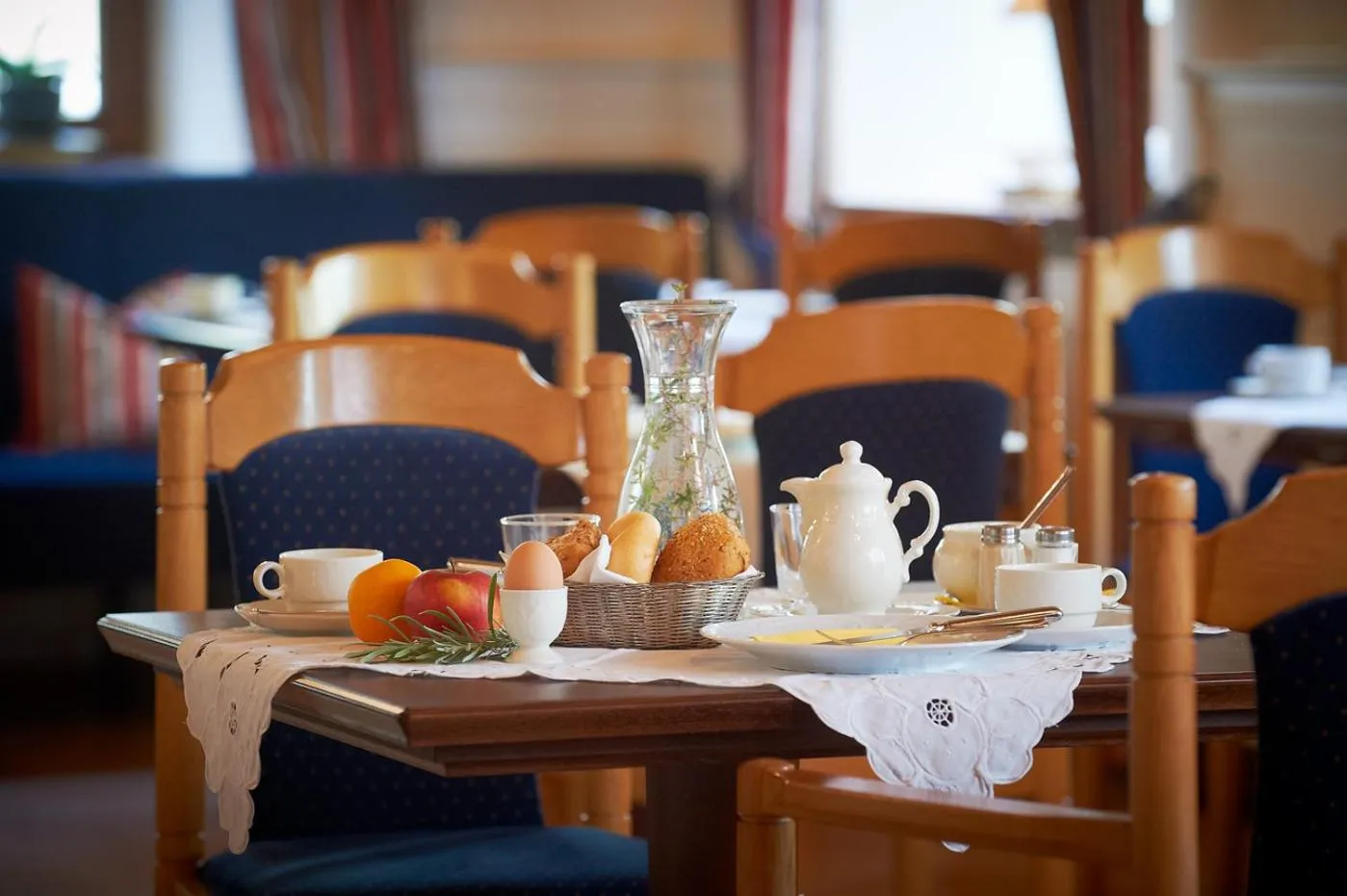 Buffet breakfast in Hotel zur Post