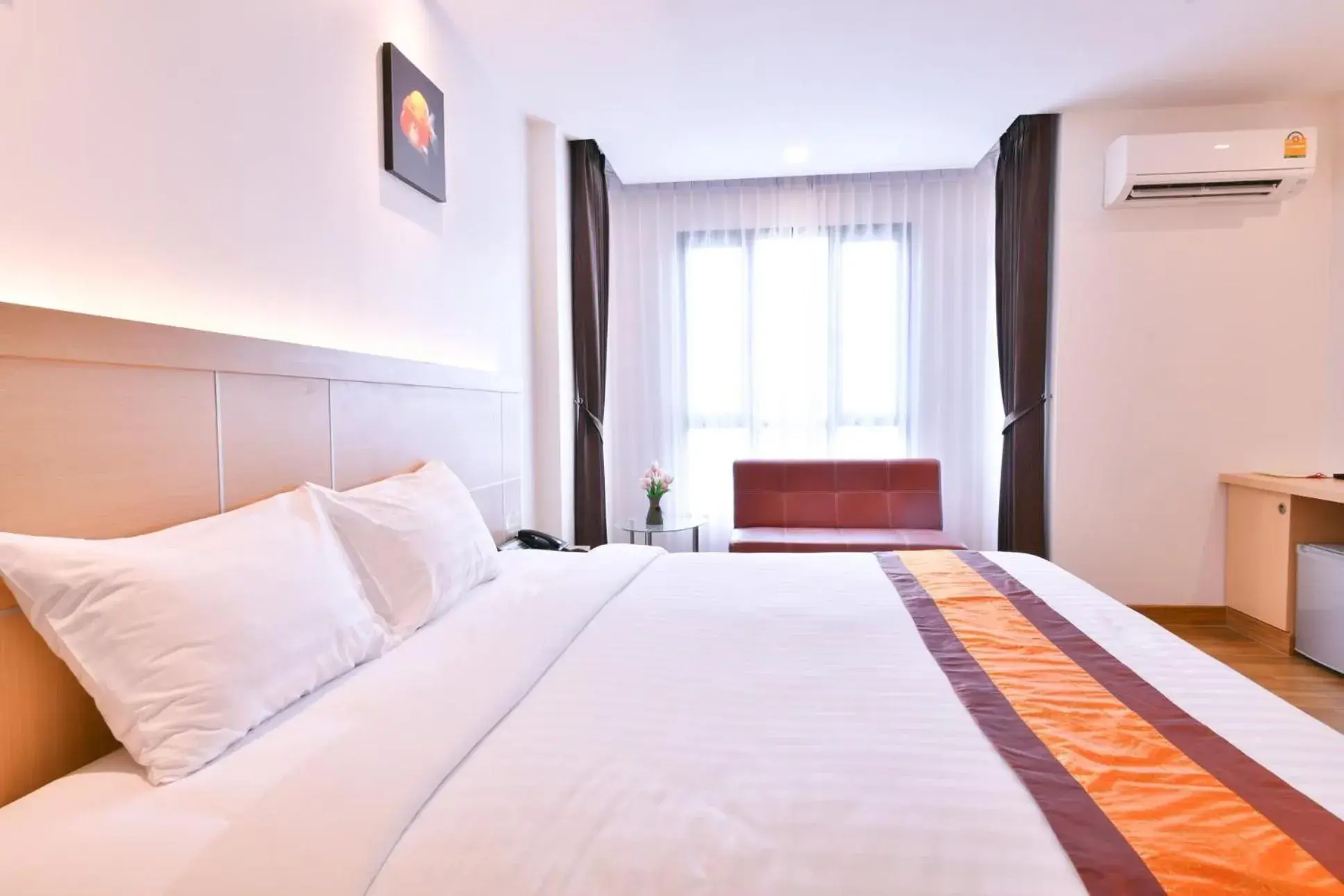 Bedroom, Bed in Marlin Hotel Bedroom, Bed in Marlin Hotel