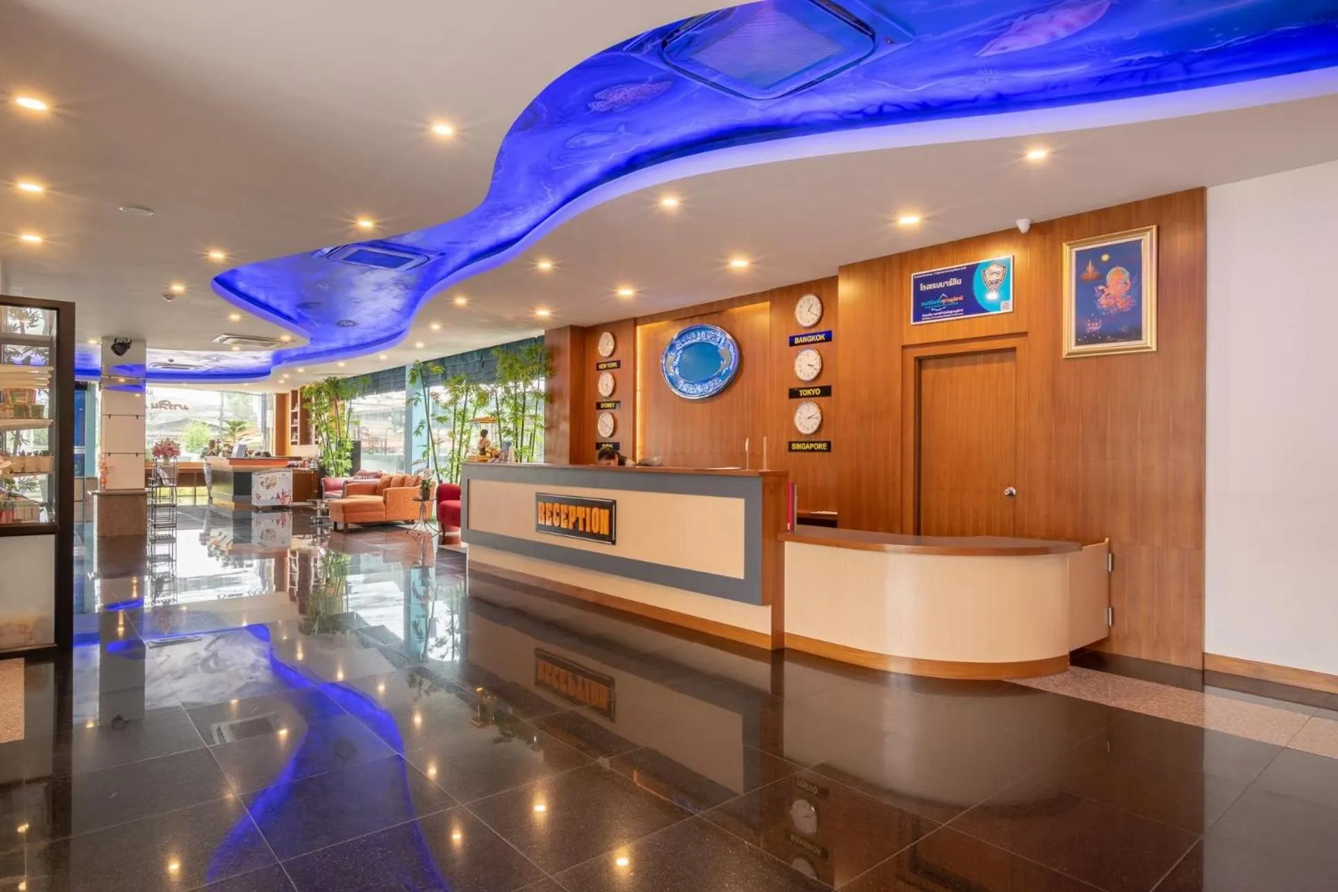 Lobby or reception in Marlin Hotel