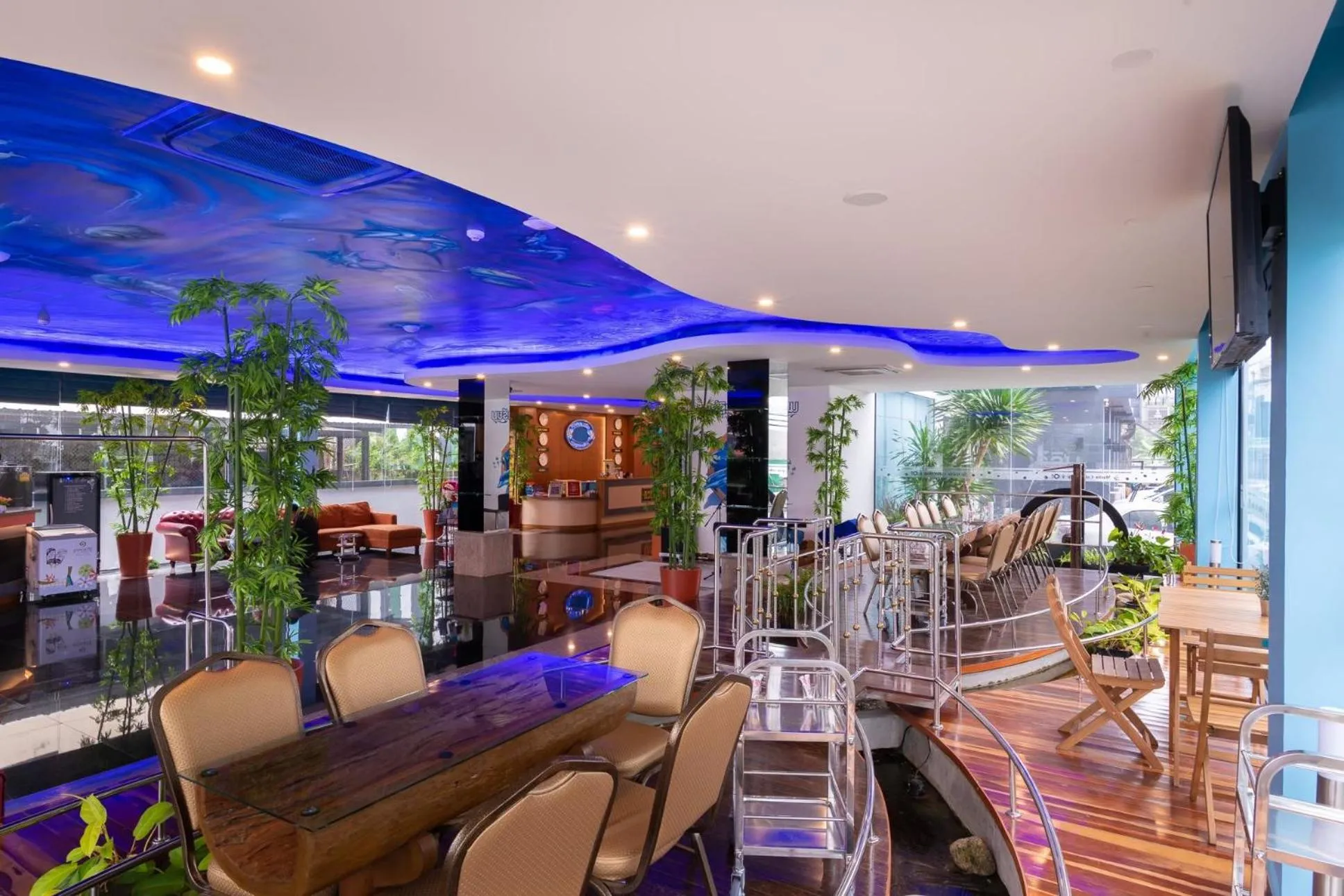 Lobby or reception in Marlin Hotel