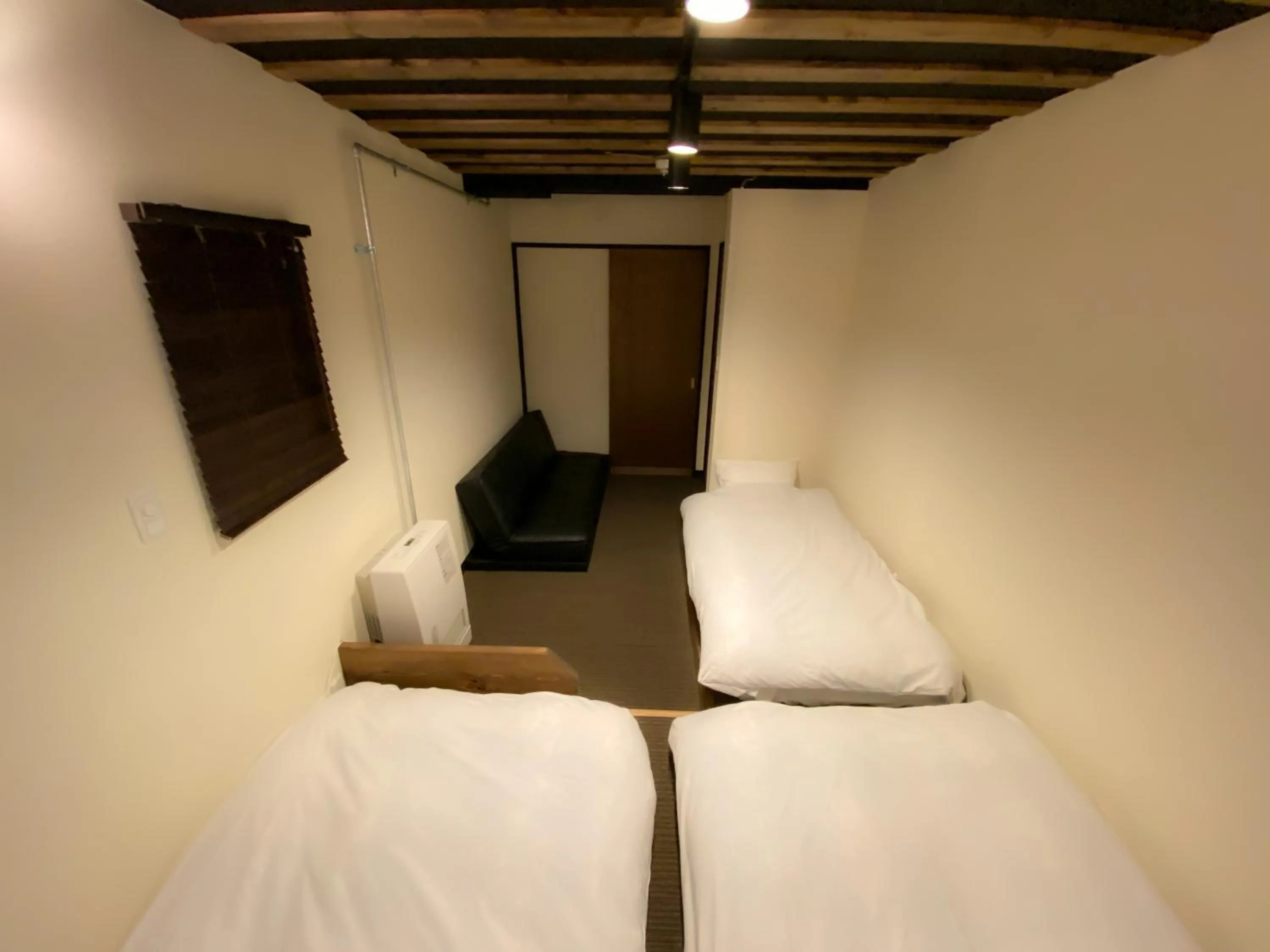 Bed in LifeHouse IPPO