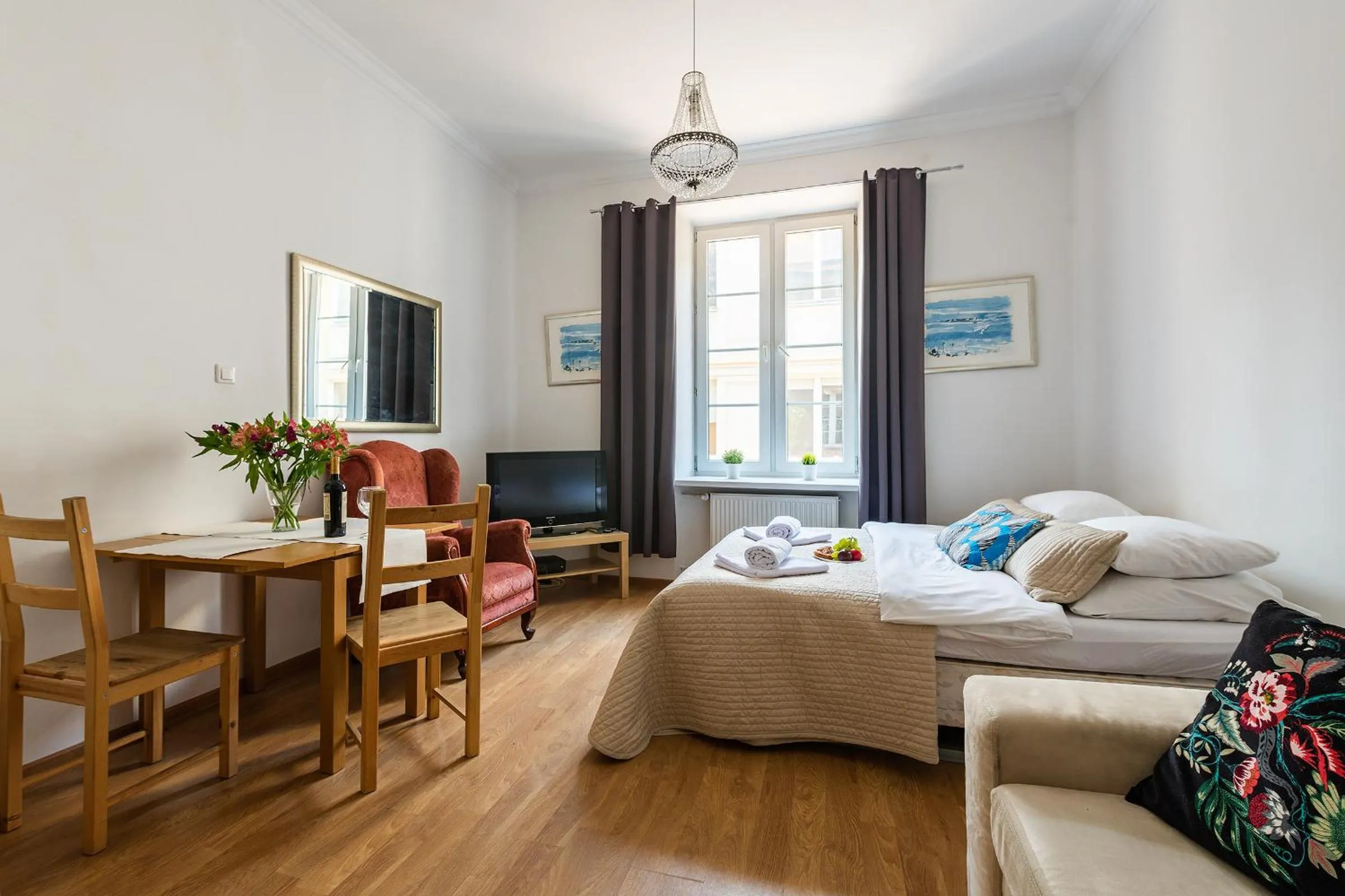 Photo of the whole room in P&O Apartments Old Town