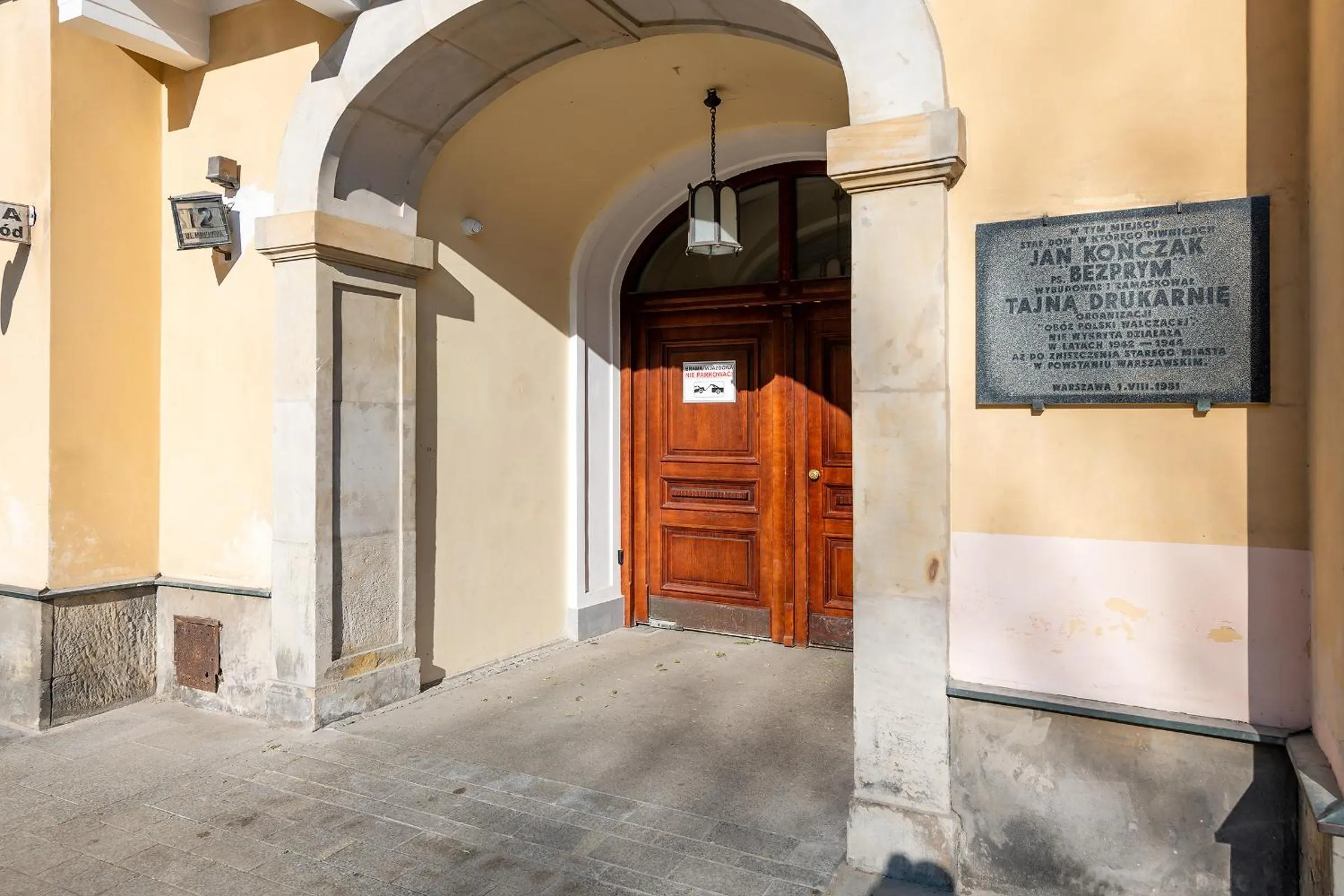 Facade/entrance in P&O Apartments Old Town