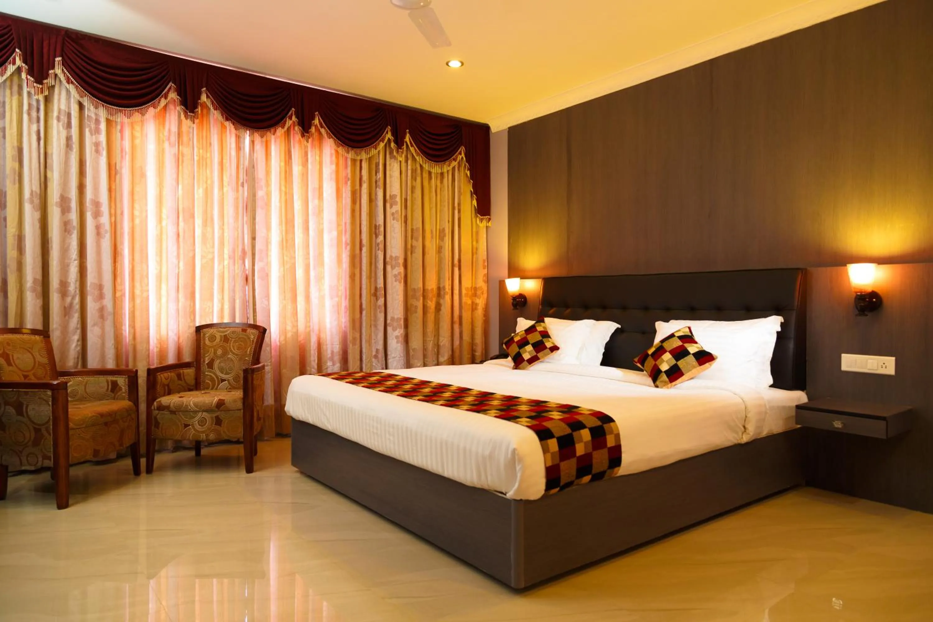 Bedroom, Bed in Hotel Gopalapuram International