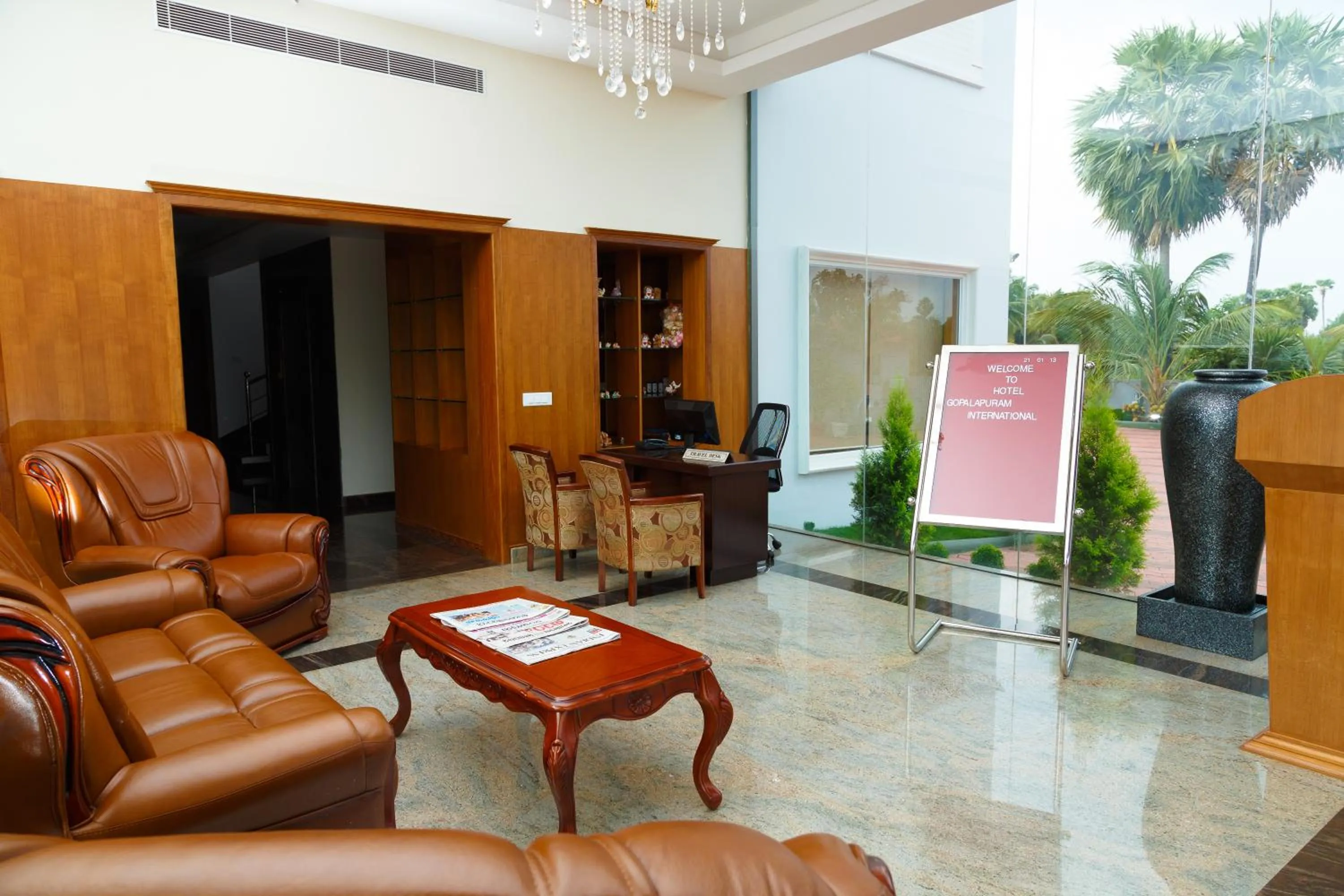 Lobby or reception in Hotel Gopalapuram International