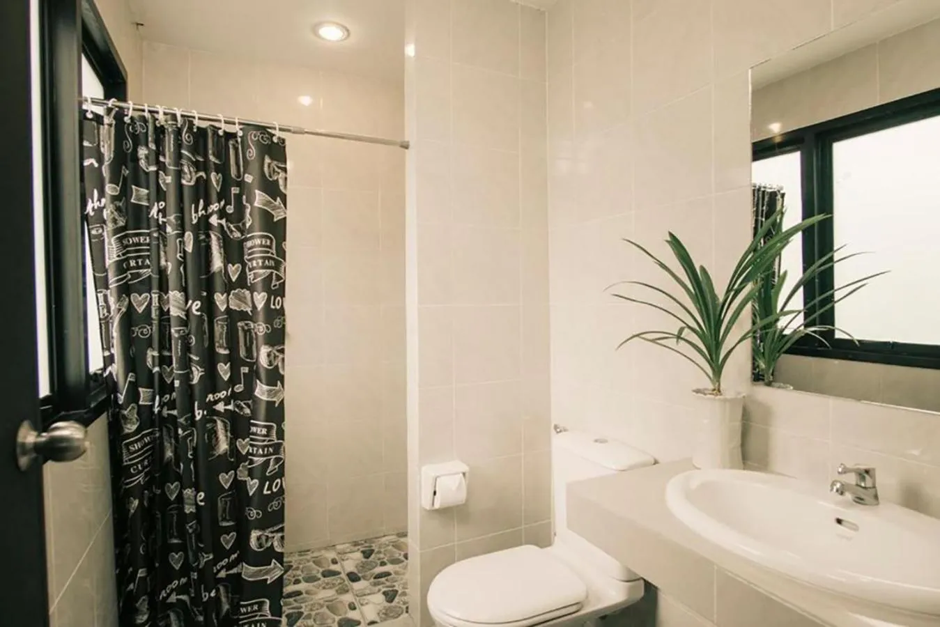 Shower in KoHabitat Samui