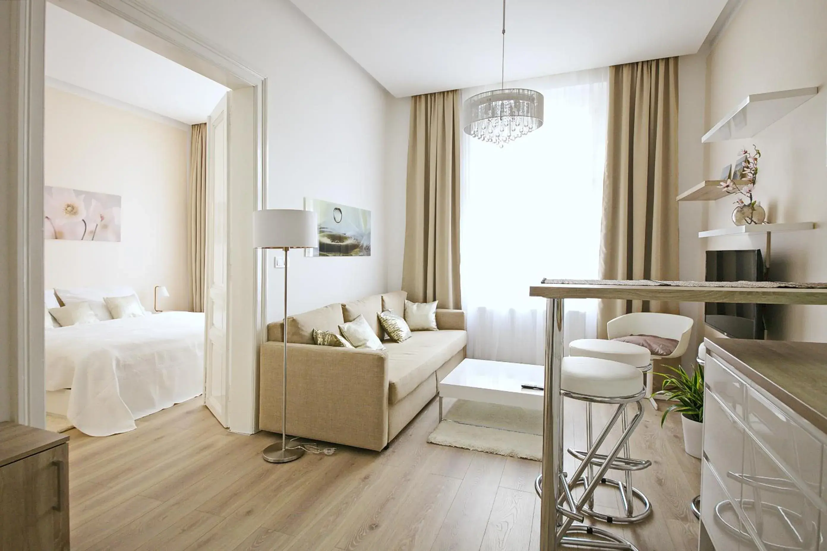 Luxury Center Apt. Charles bridge walking distance Luxury Center Apt. Charles bridge walking distance