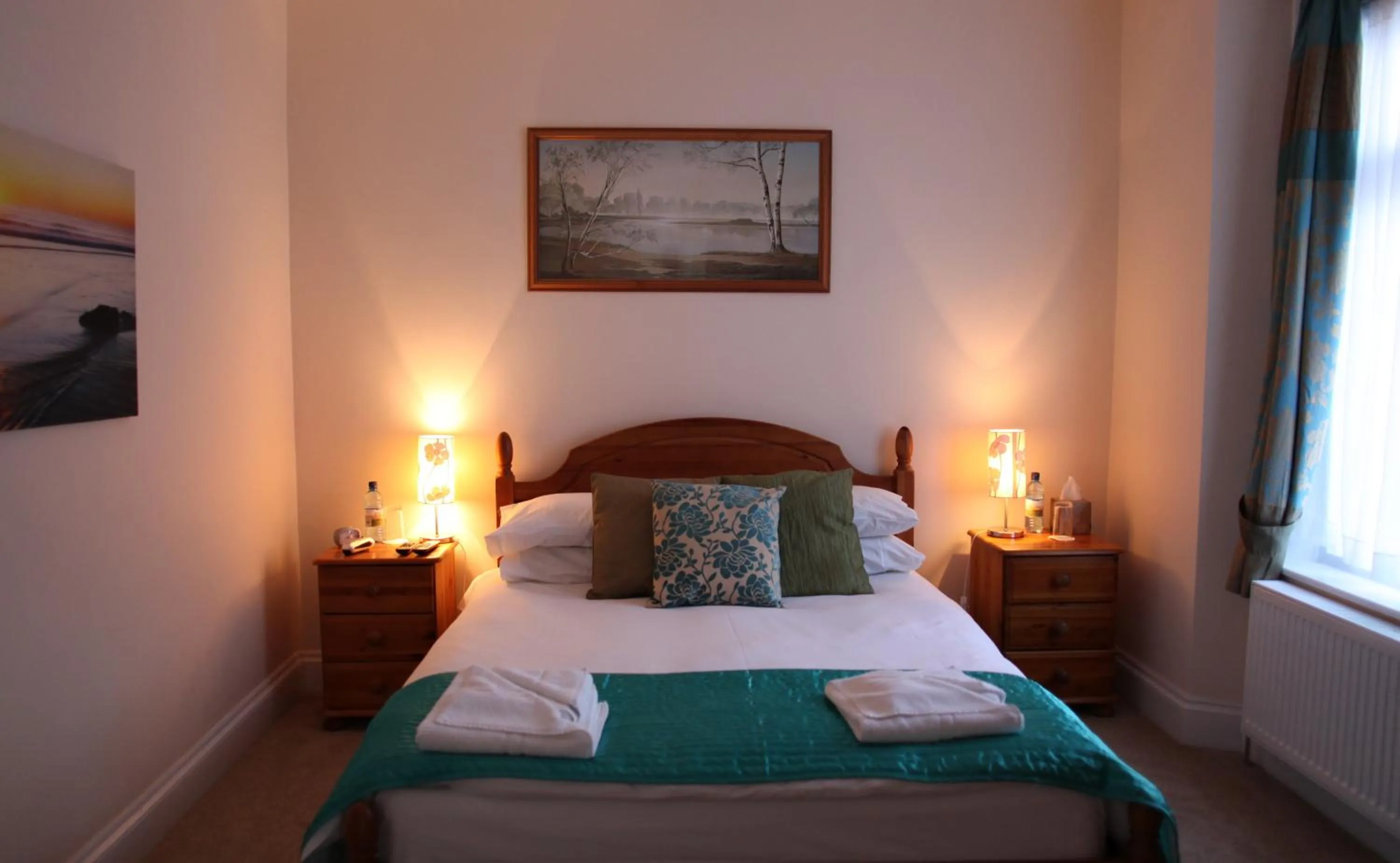 Bedroom in The Rockford Inn