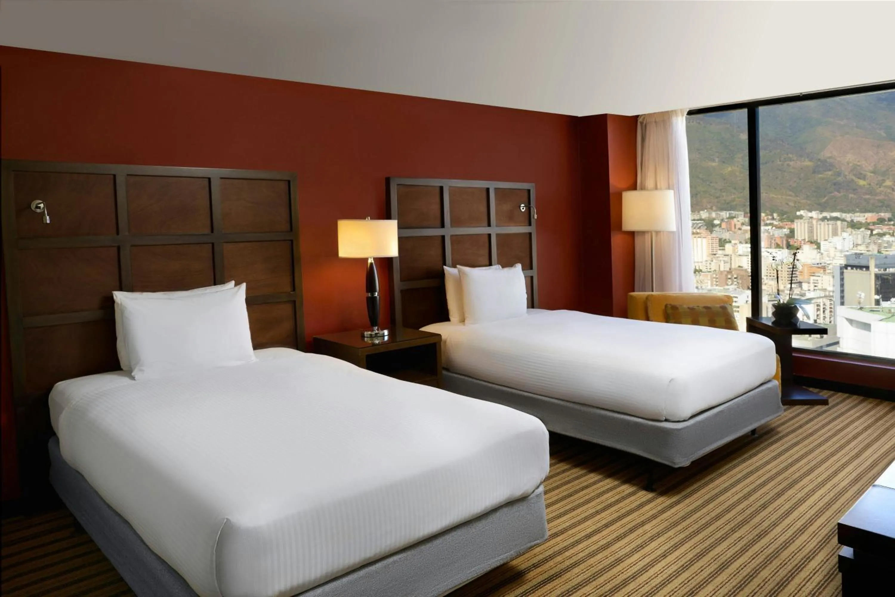 Photo of the whole room, Bed in Renaissance Caracas La Castellana Hotel