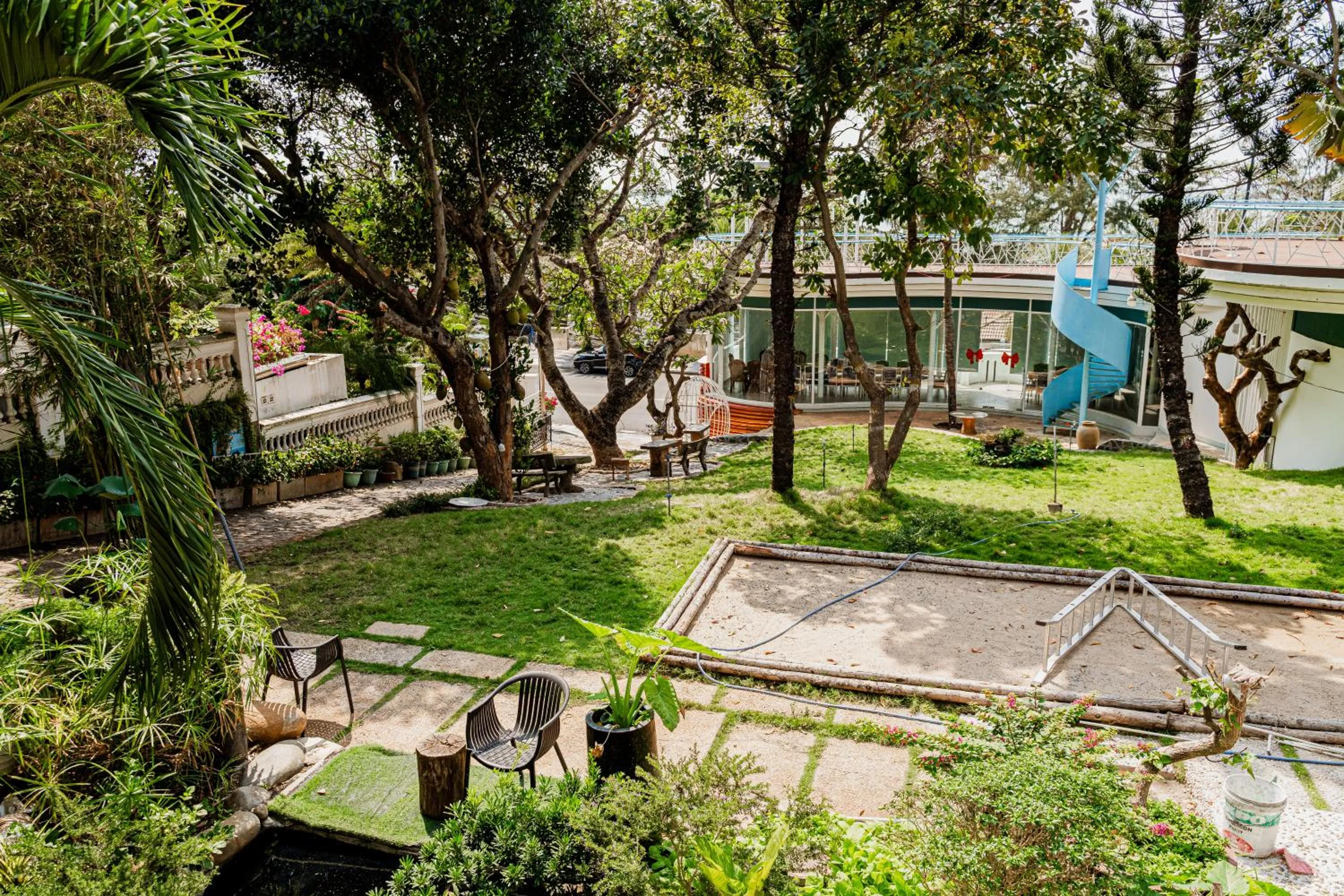 Patio in Ananas Beach Hotel