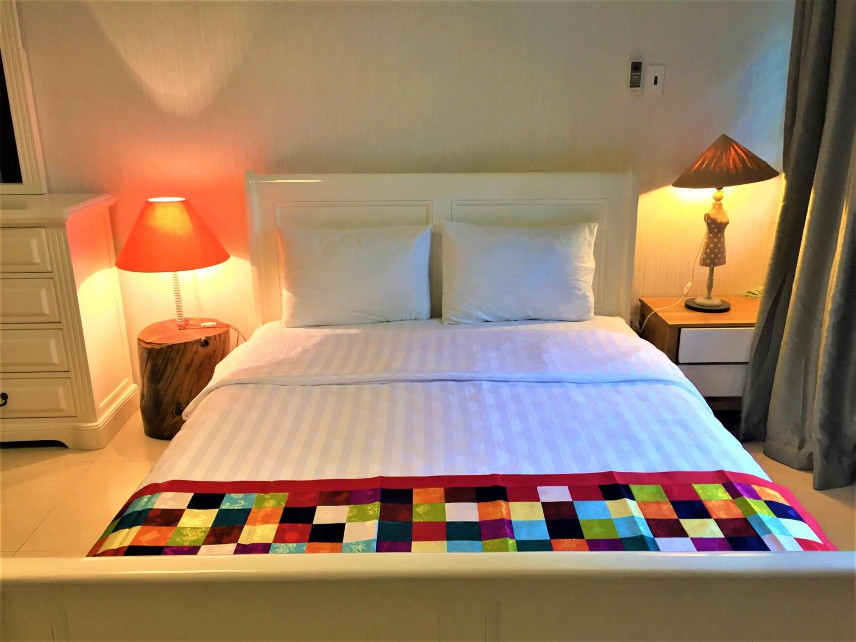 Bedroom, Bed in Ananas Beach Hotel