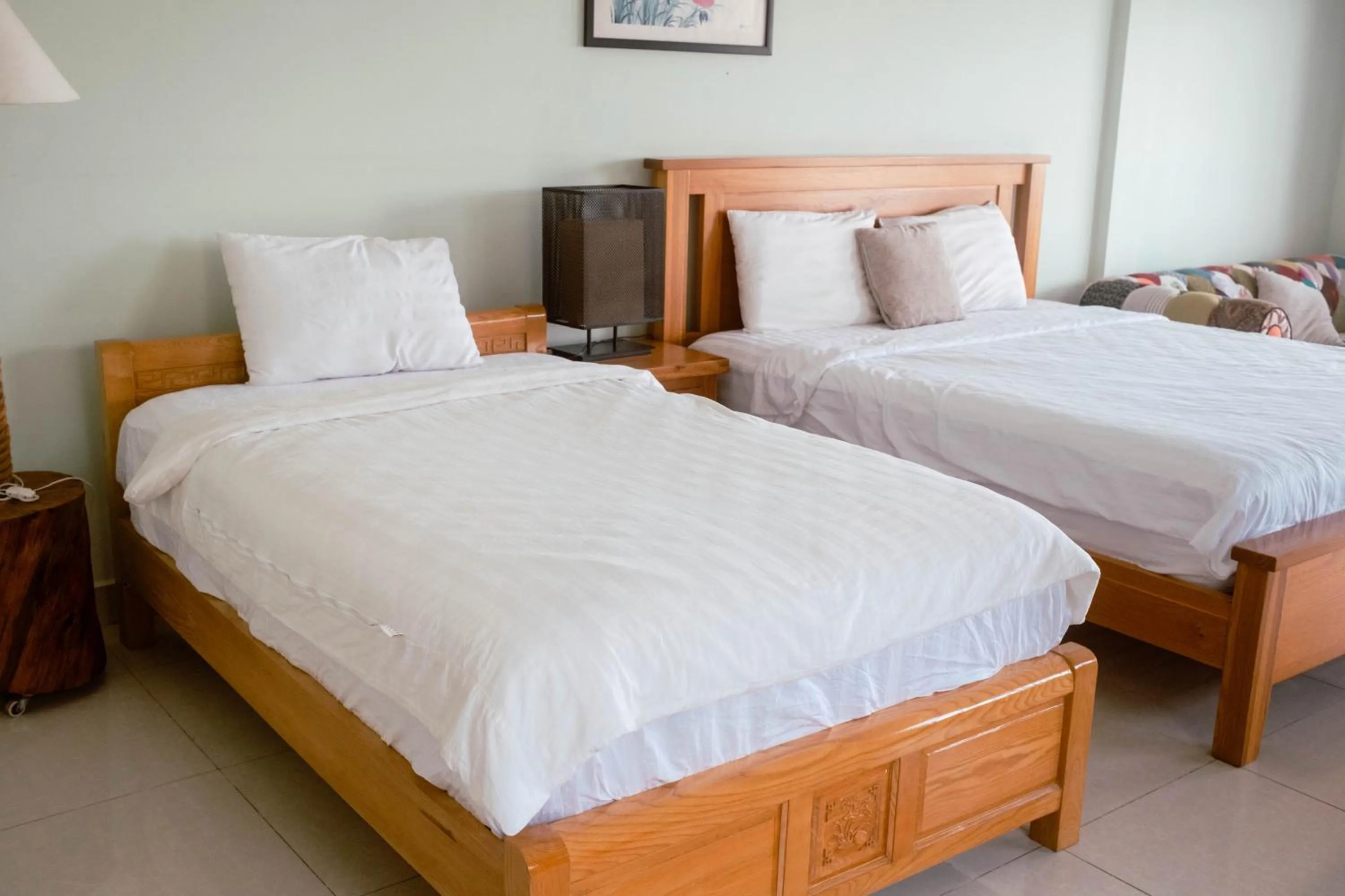 Bedroom, Bed in Ananas Beach Hotel