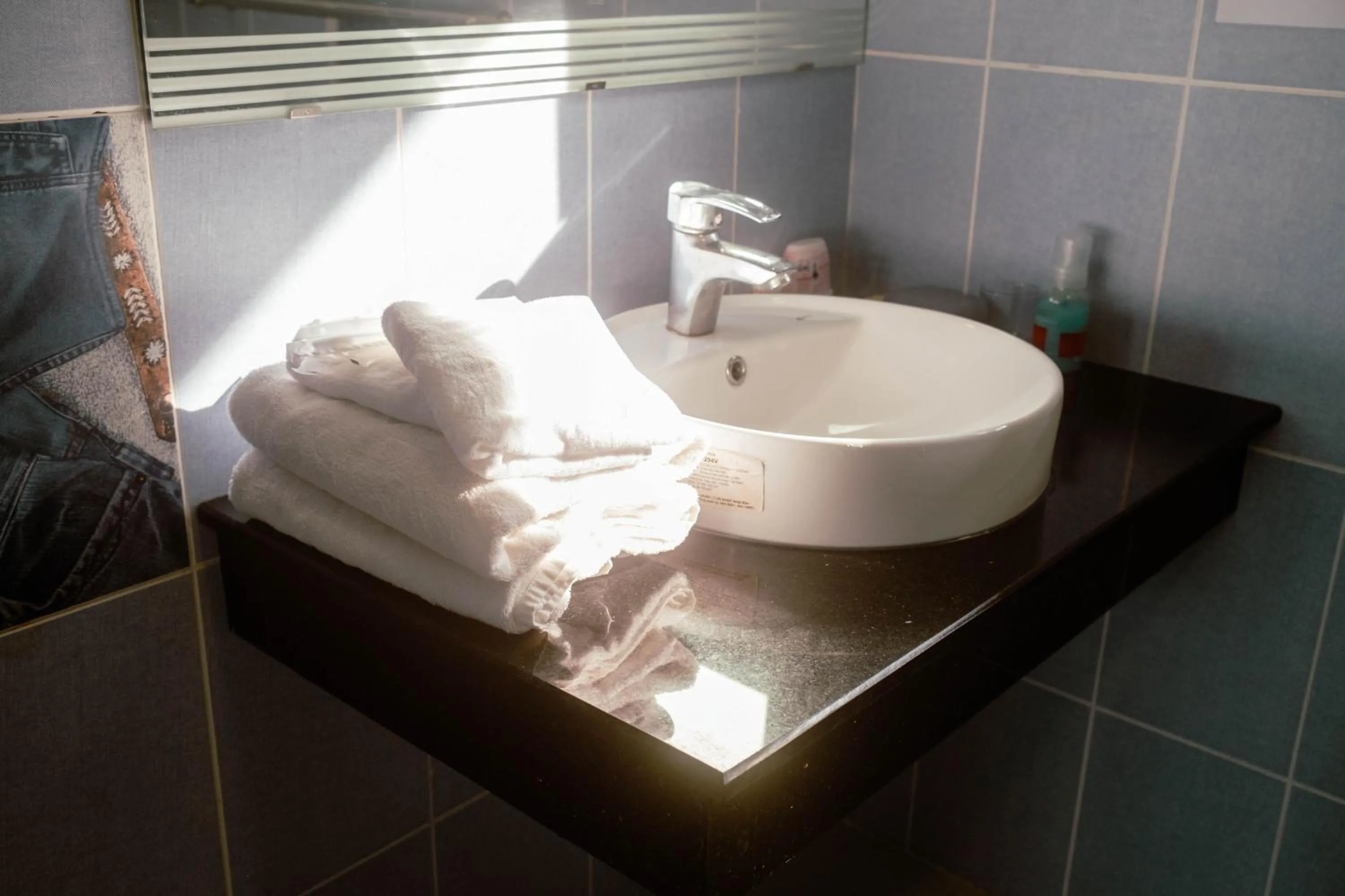 Shower in Ananas Beach Hotel