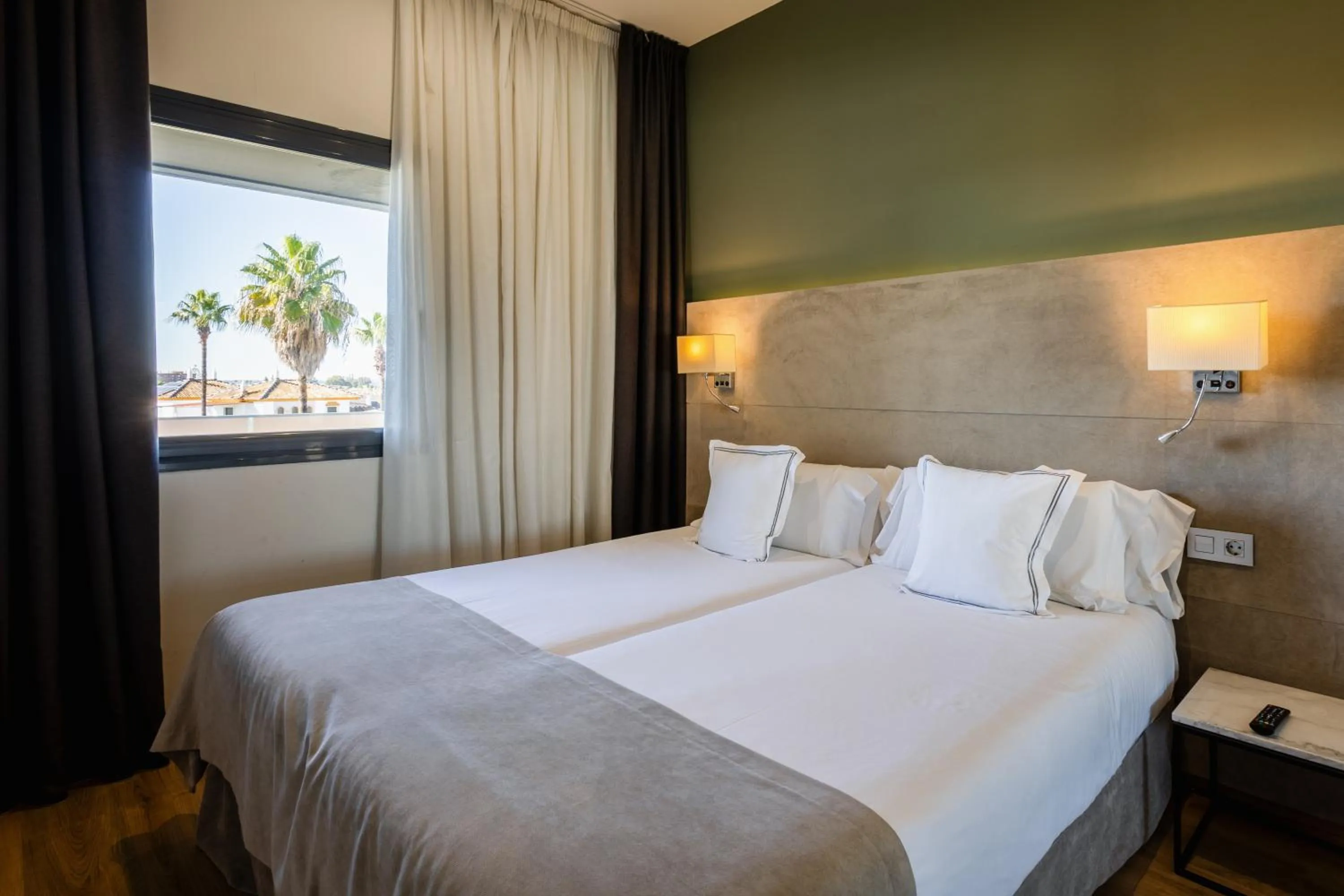 Bed in Sevilla Green Suites