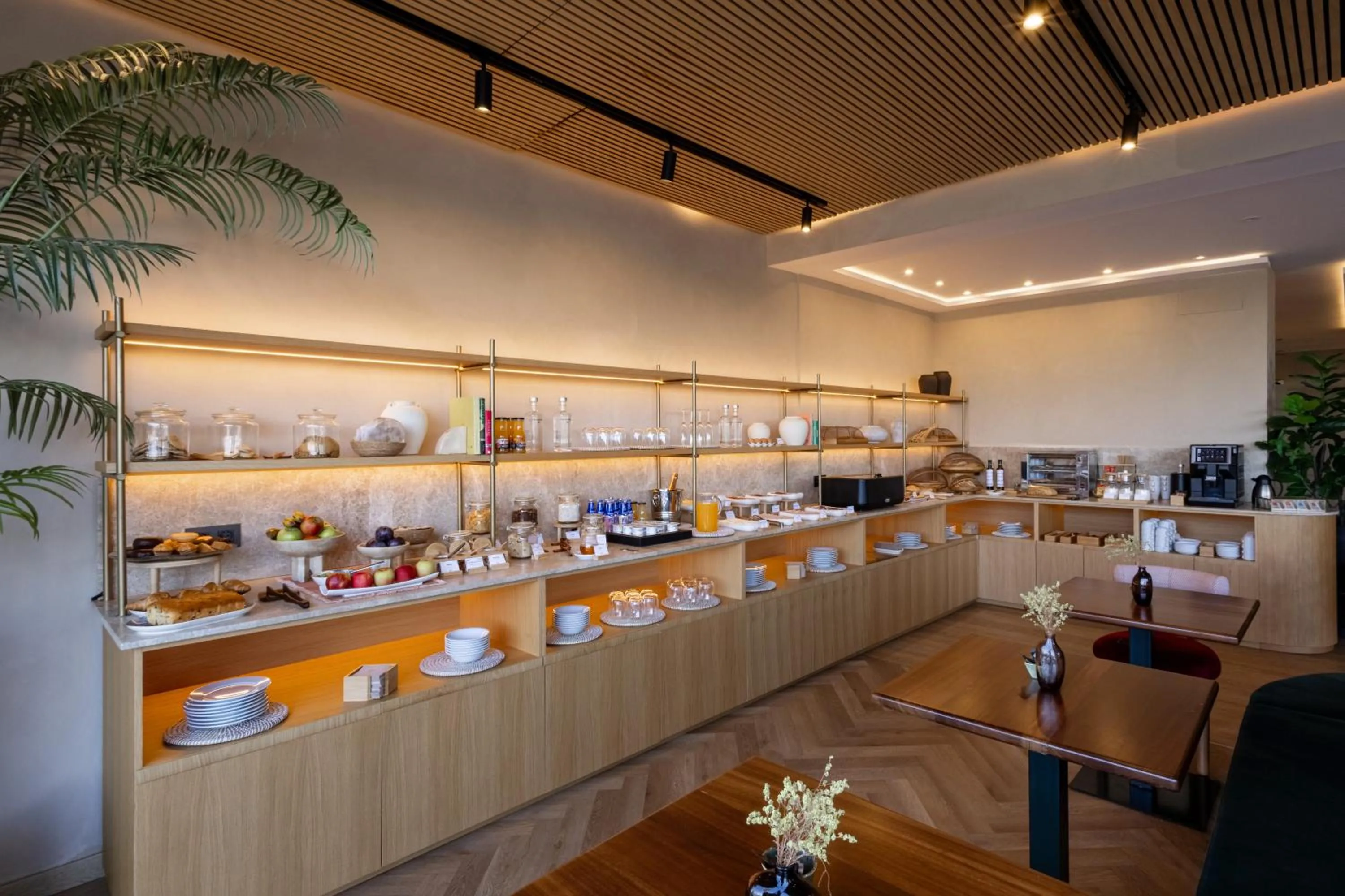 Breakfast in Sevilla Green Suites