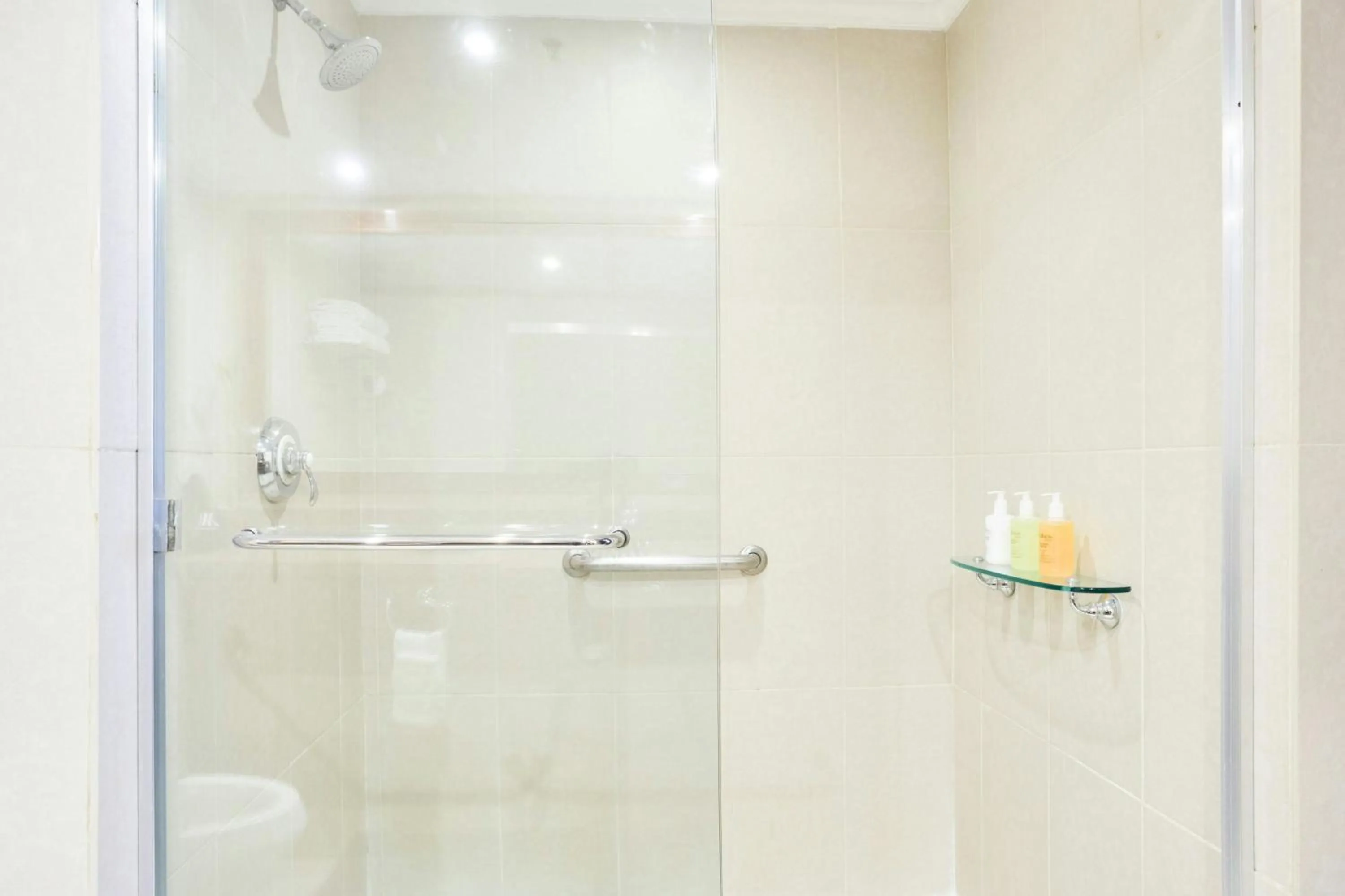 Bathroom in Marriott Venezuela Hotel Playa Grande