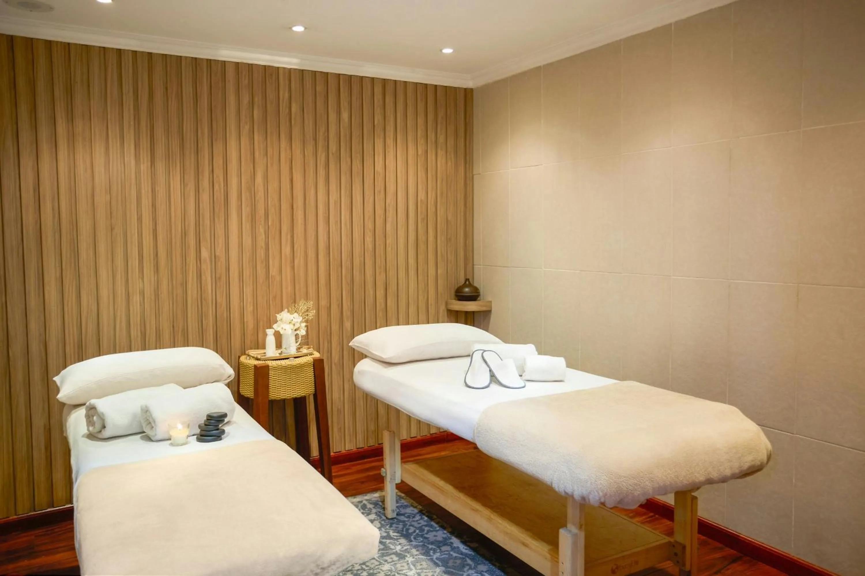 Spa and wellness centre/facilities, Bed in Marriott Venezuela Hotel Playa Grande