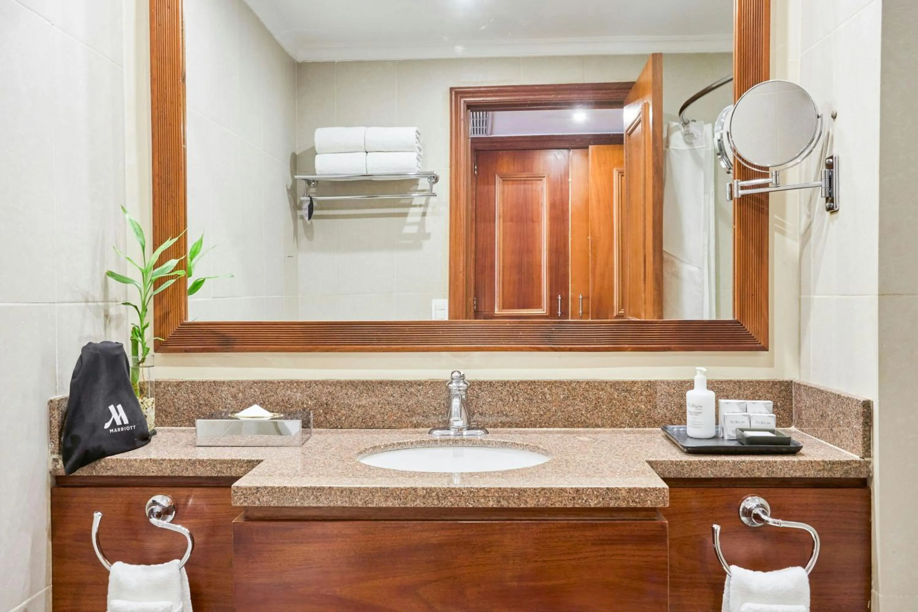 Bathroom in Marriott Venezuela Hotel Playa Grande