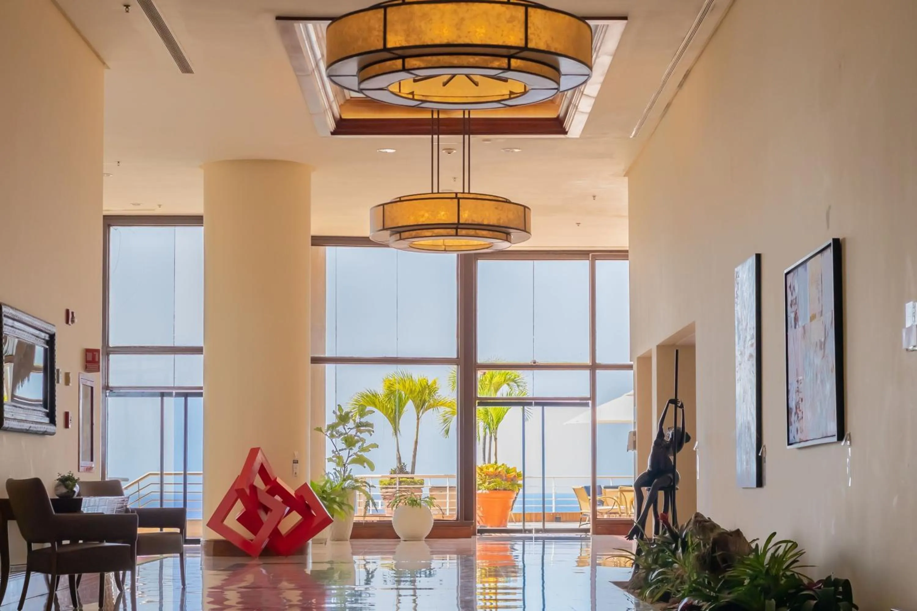 Lobby or reception in Marriott Venezuela Hotel Playa Grande