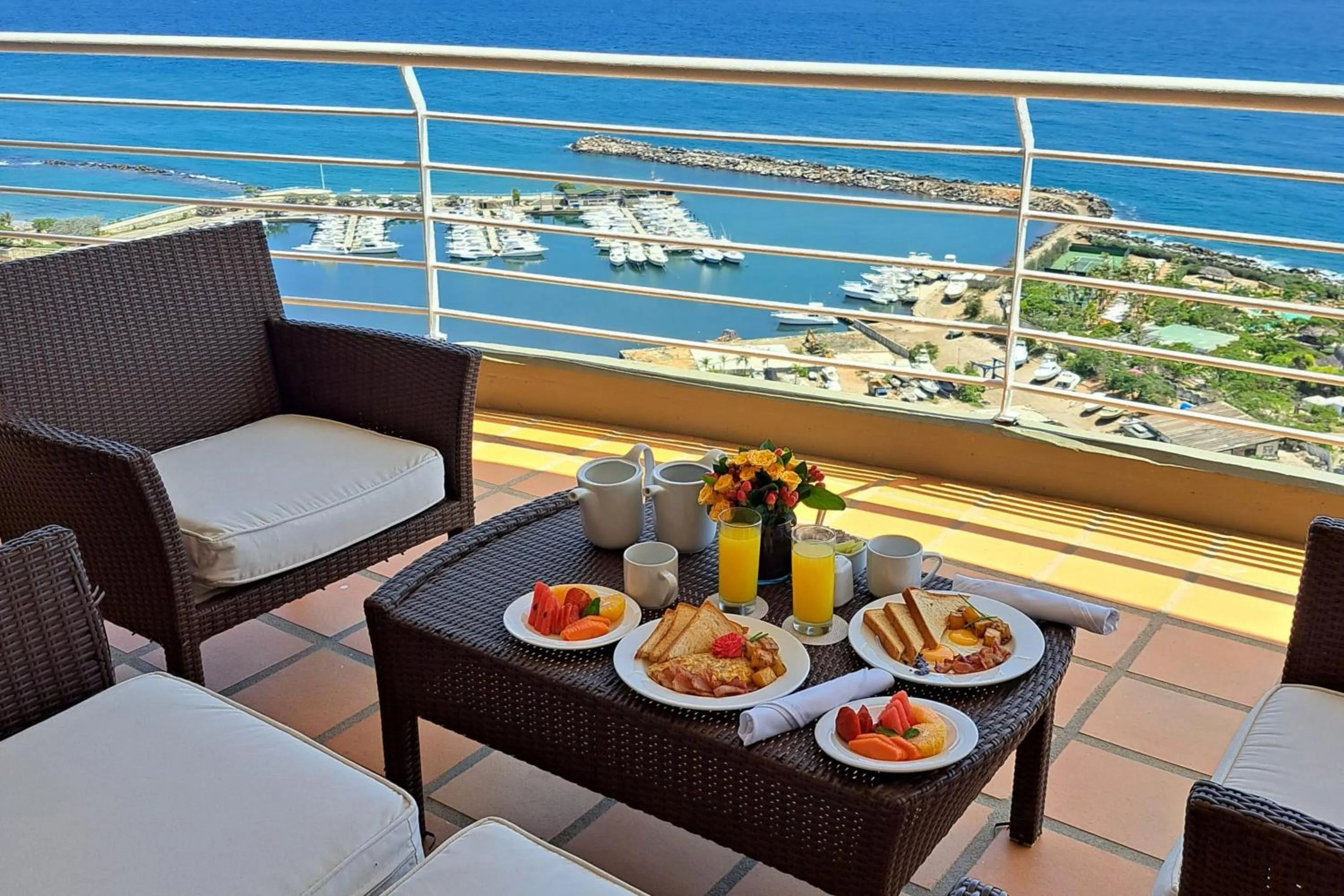 Restaurant/places to eat in Marriott Venezuela Hotel Playa Grande