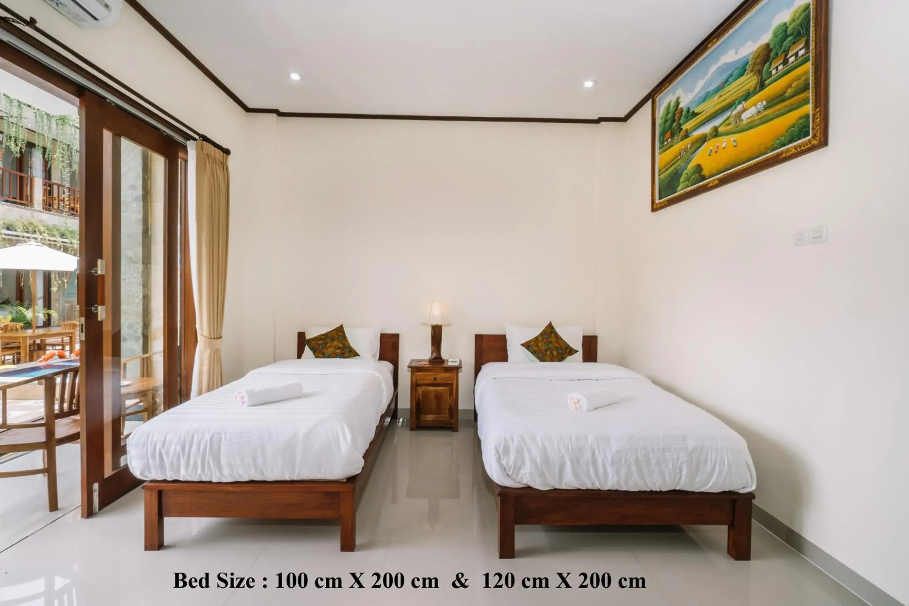 Bed in Sari Nusa Inn Bed in Sari Nusa Inn