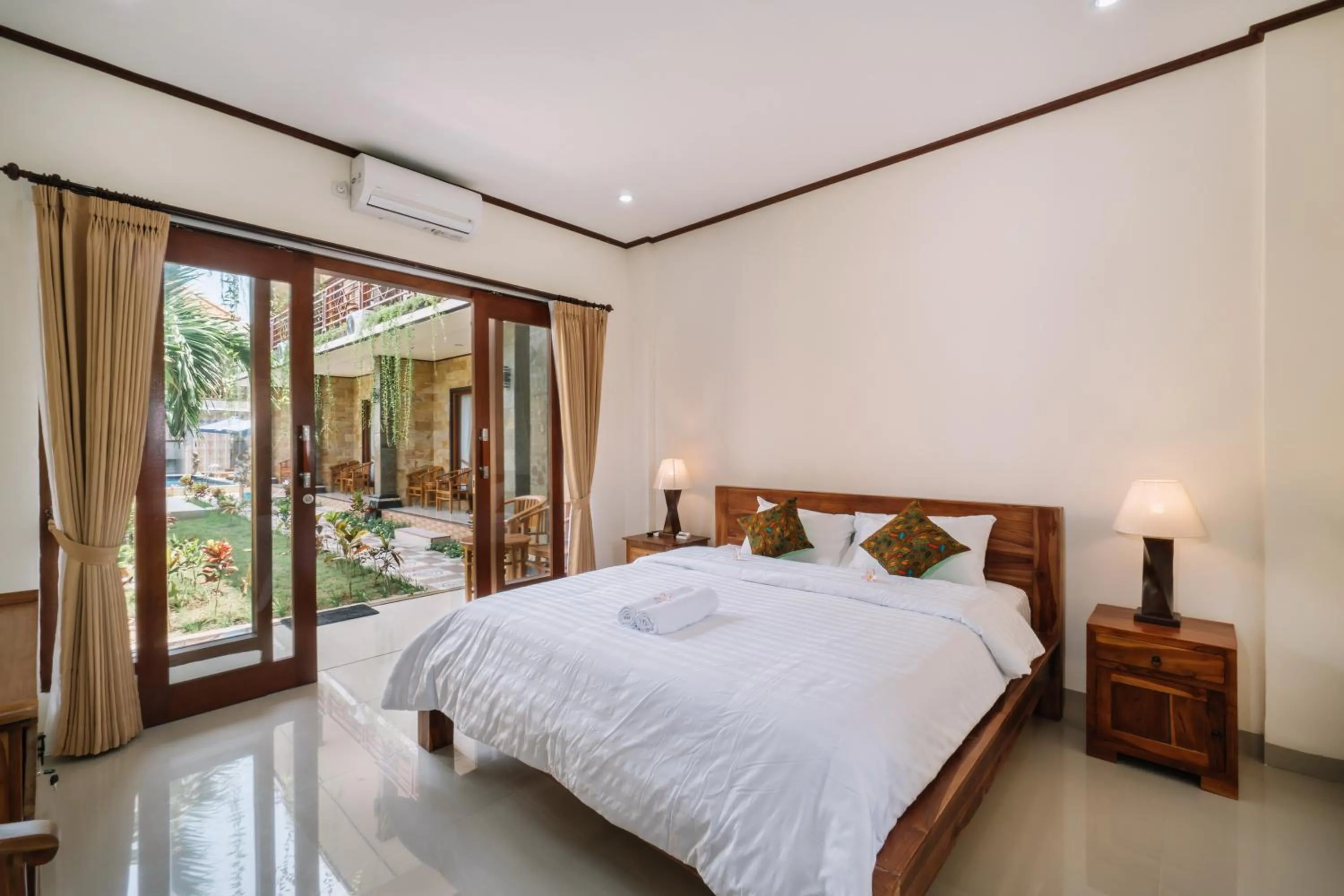 Bed in Sari Nusa Inn