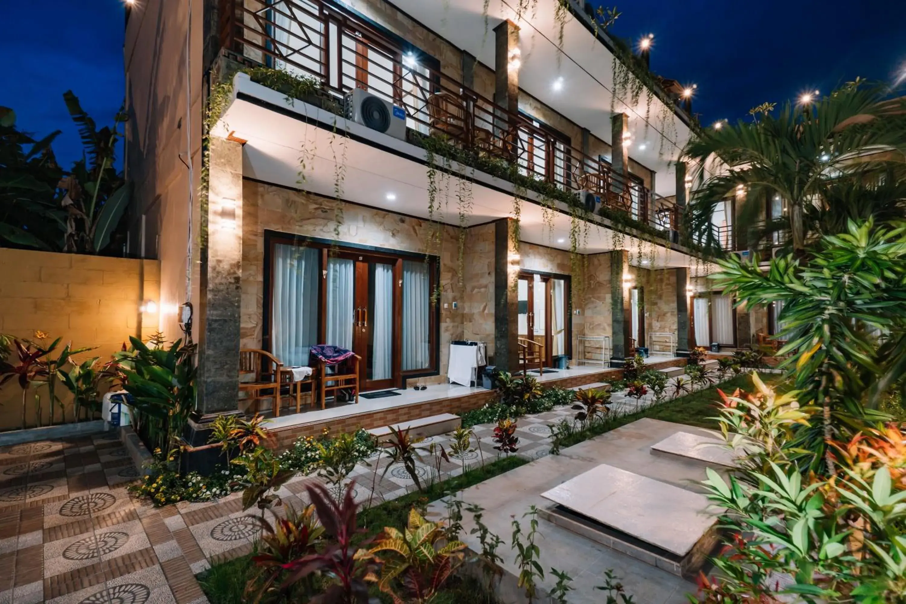 Property building in Sari Nusa Inn Property building in Sari Nusa Inn