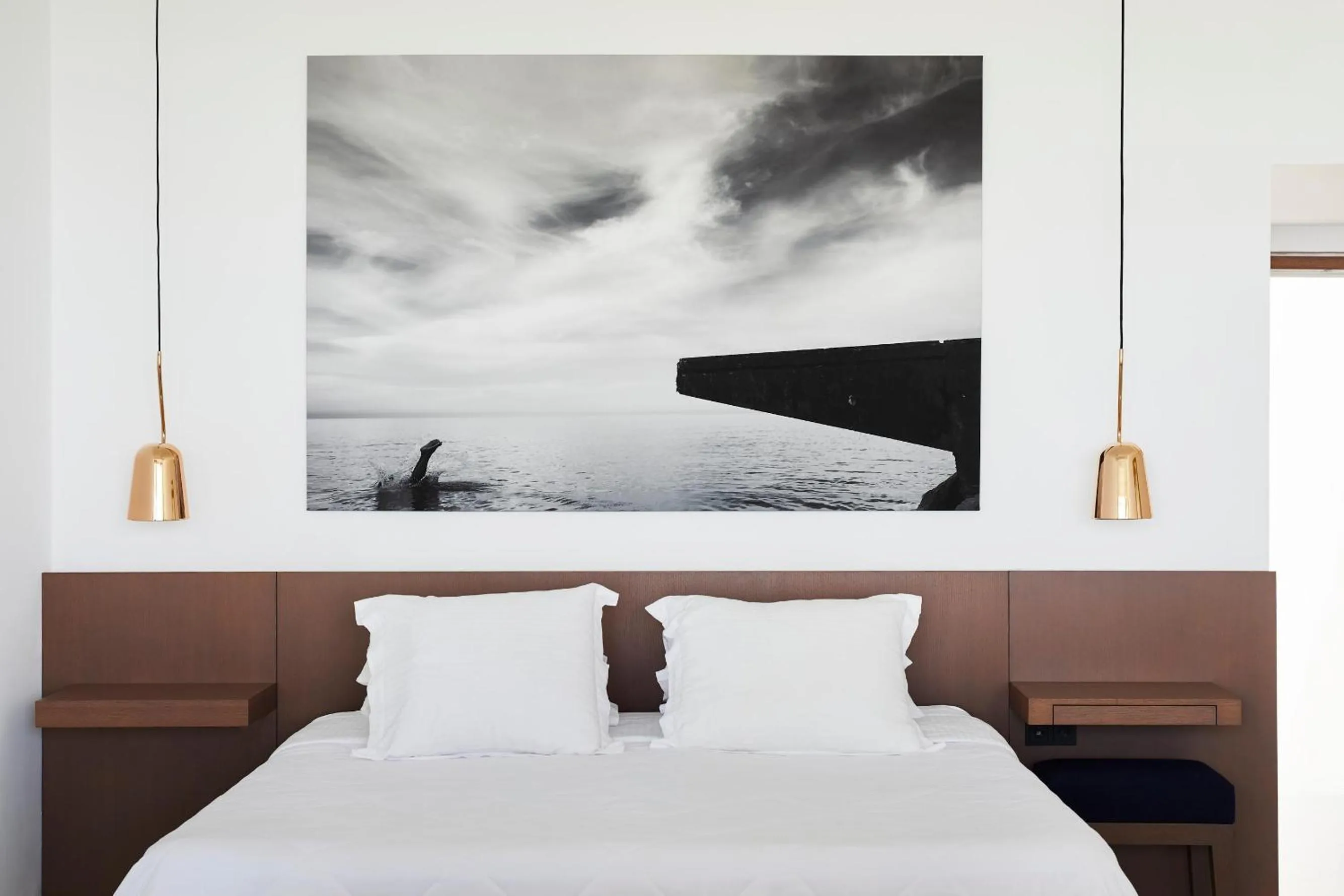 Photo of the whole room, Bed in Almyra