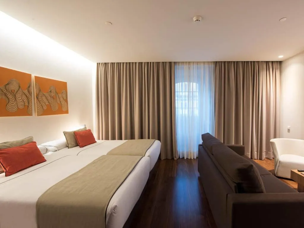 Bed in Hotel Carris Porto Ribeira