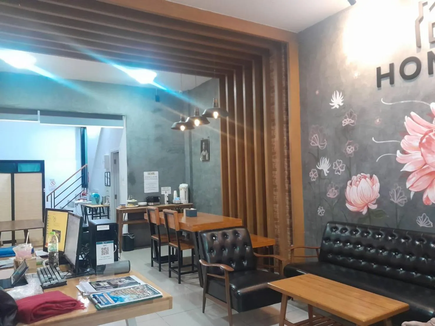 HOMEY-Sleepy Don Mueang Airport Hostel