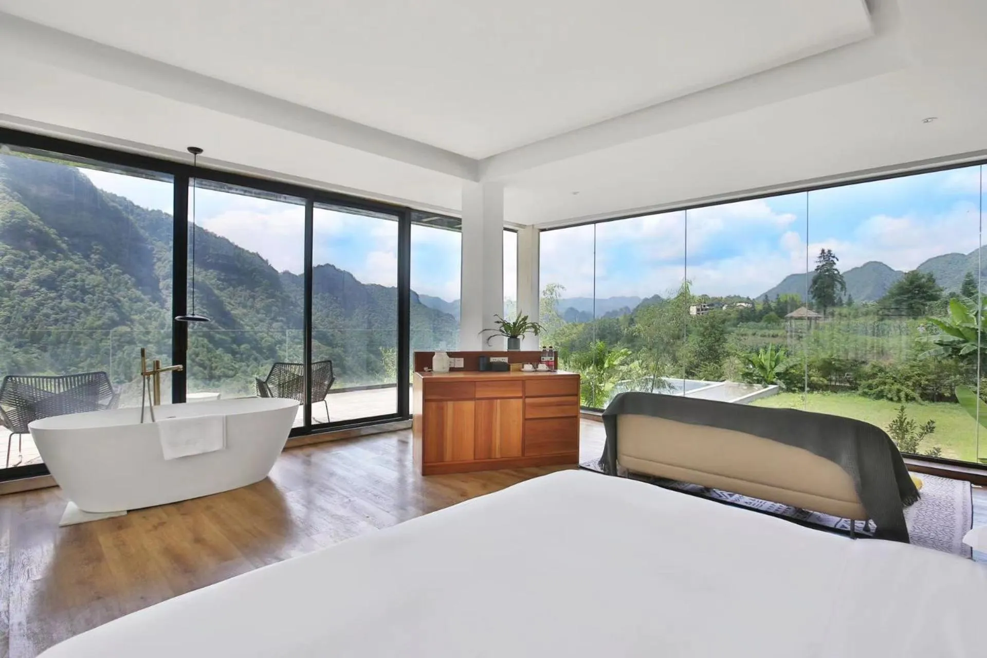 Natural landscape, Bed in Purespace