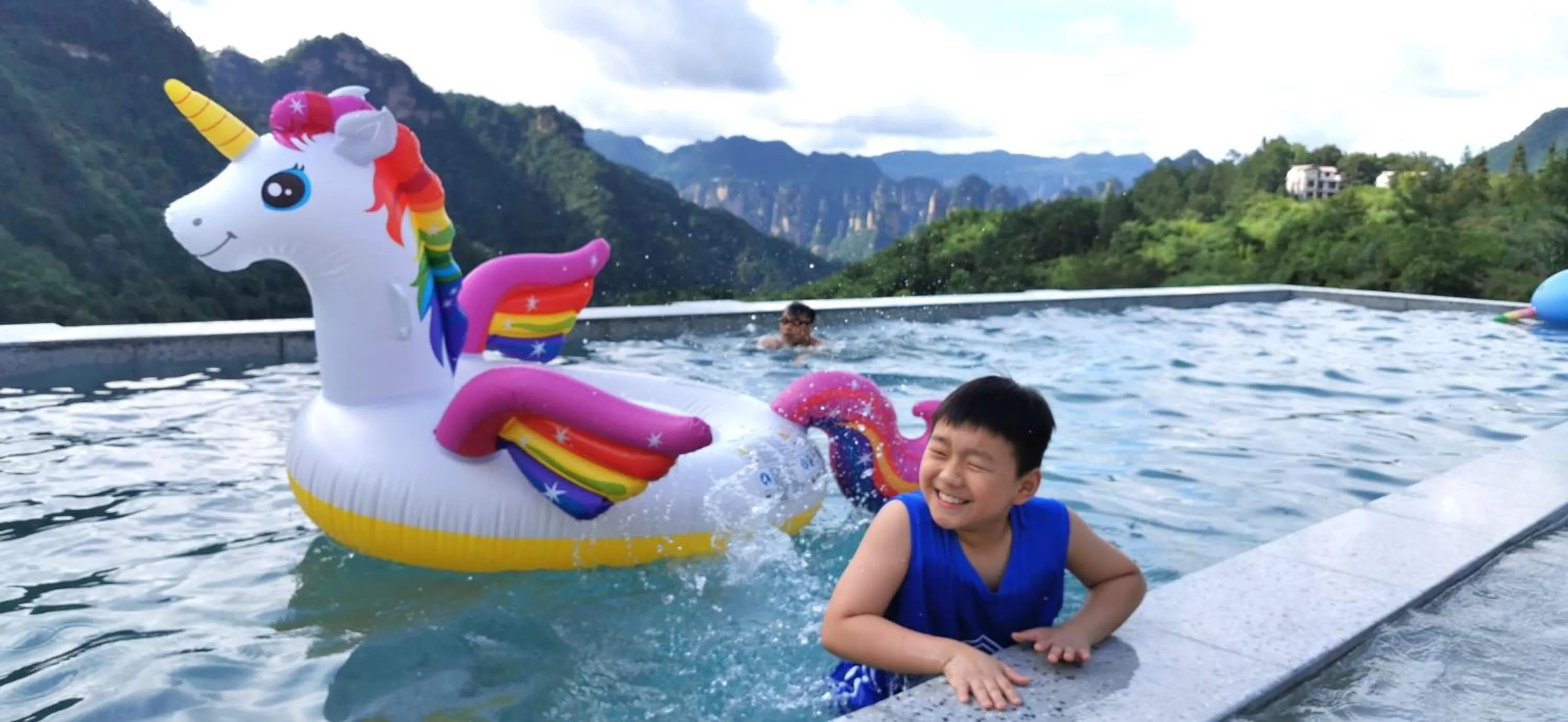 Swimming pool in Purespace