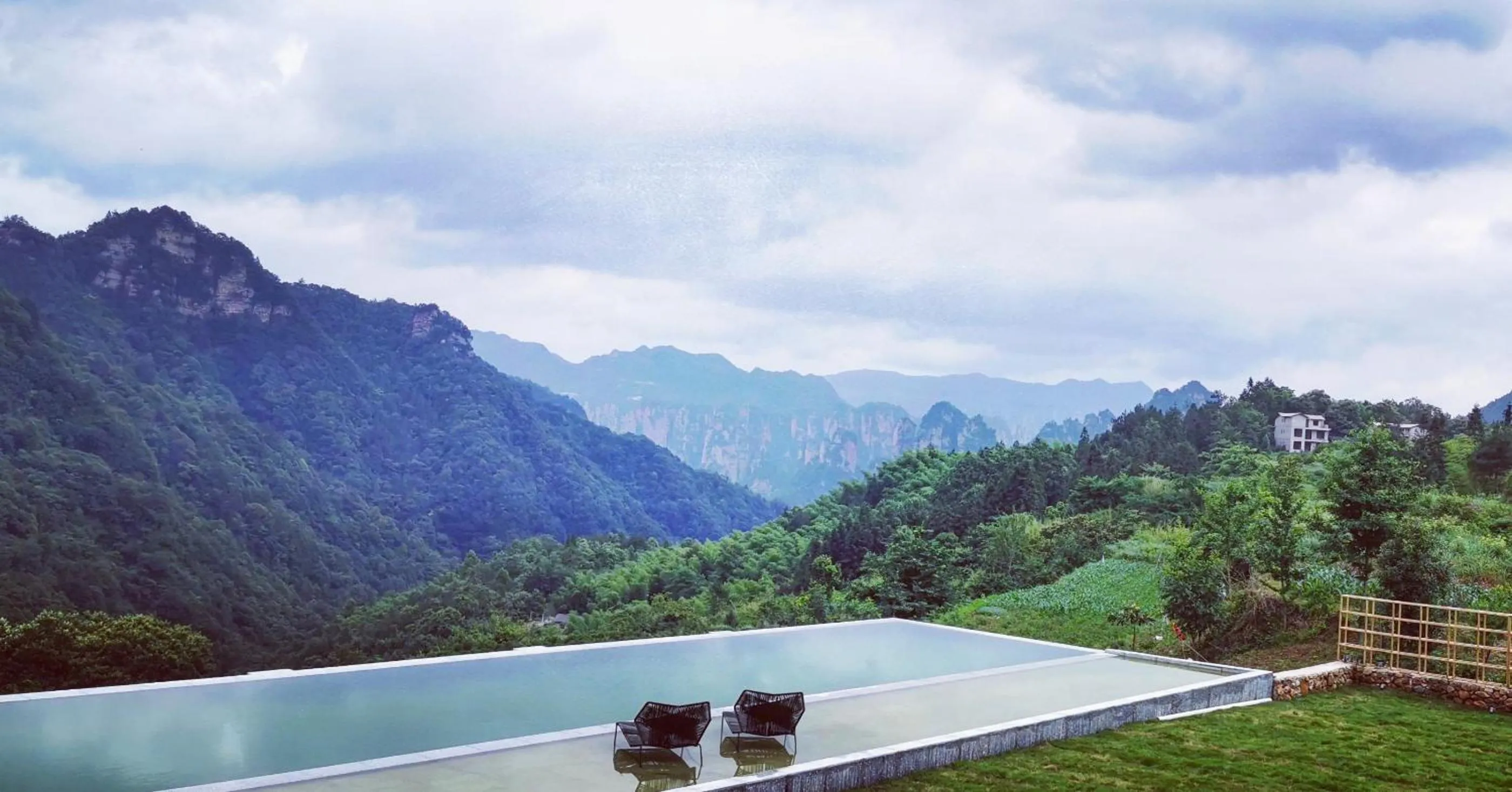 Balcony/Terrace in Purespace