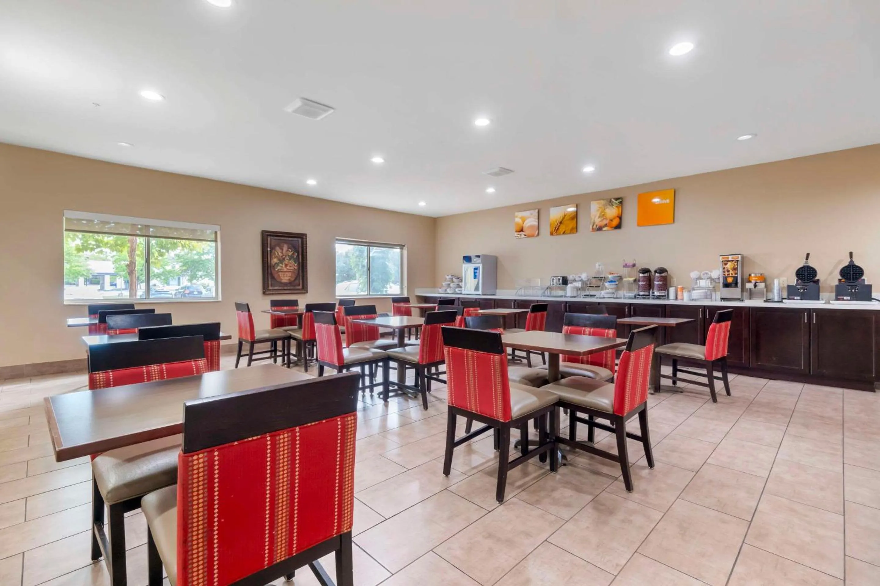 Breakfast in Comfort Suites Keeneland