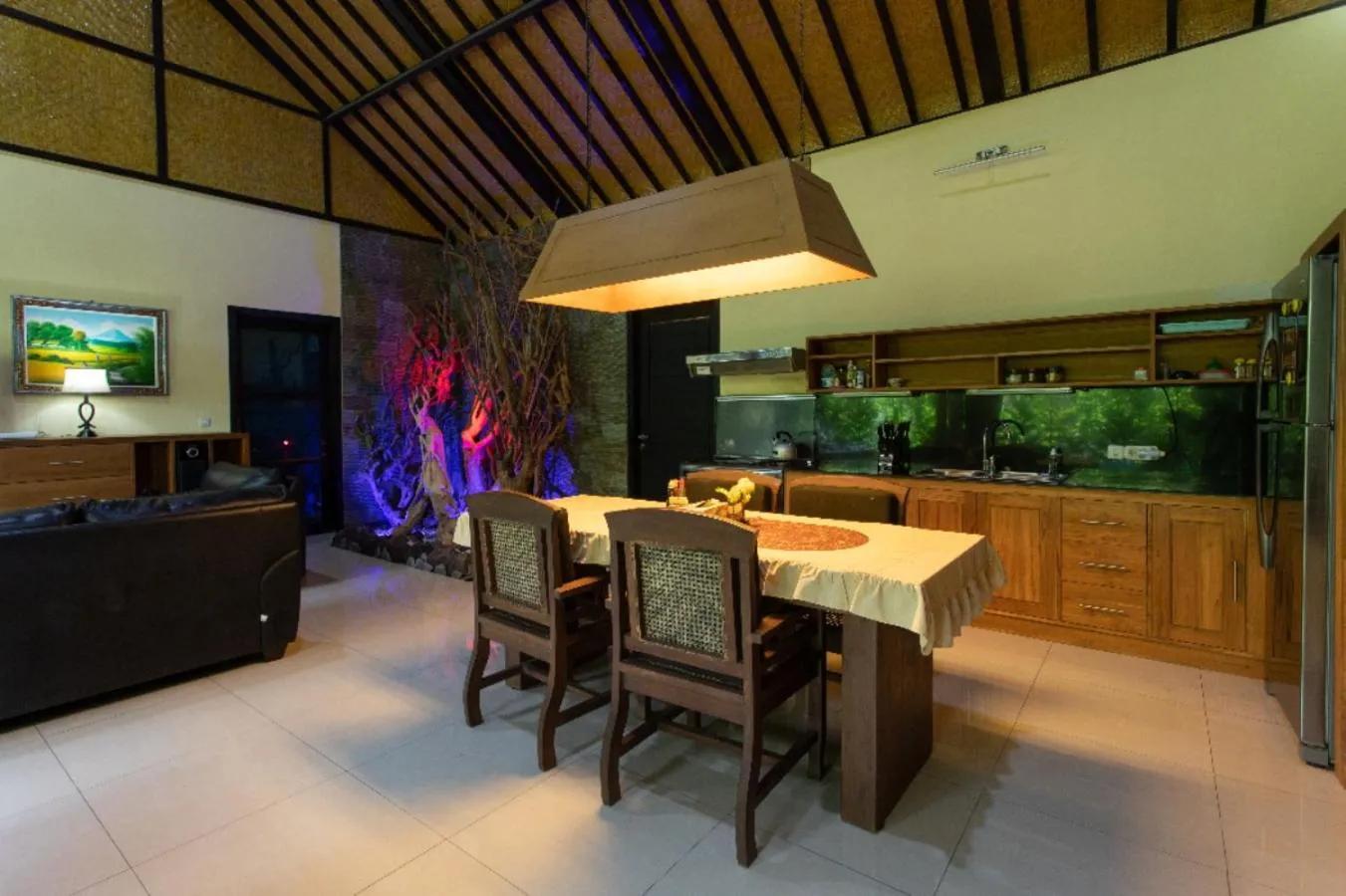Dining area in Villa Latebra