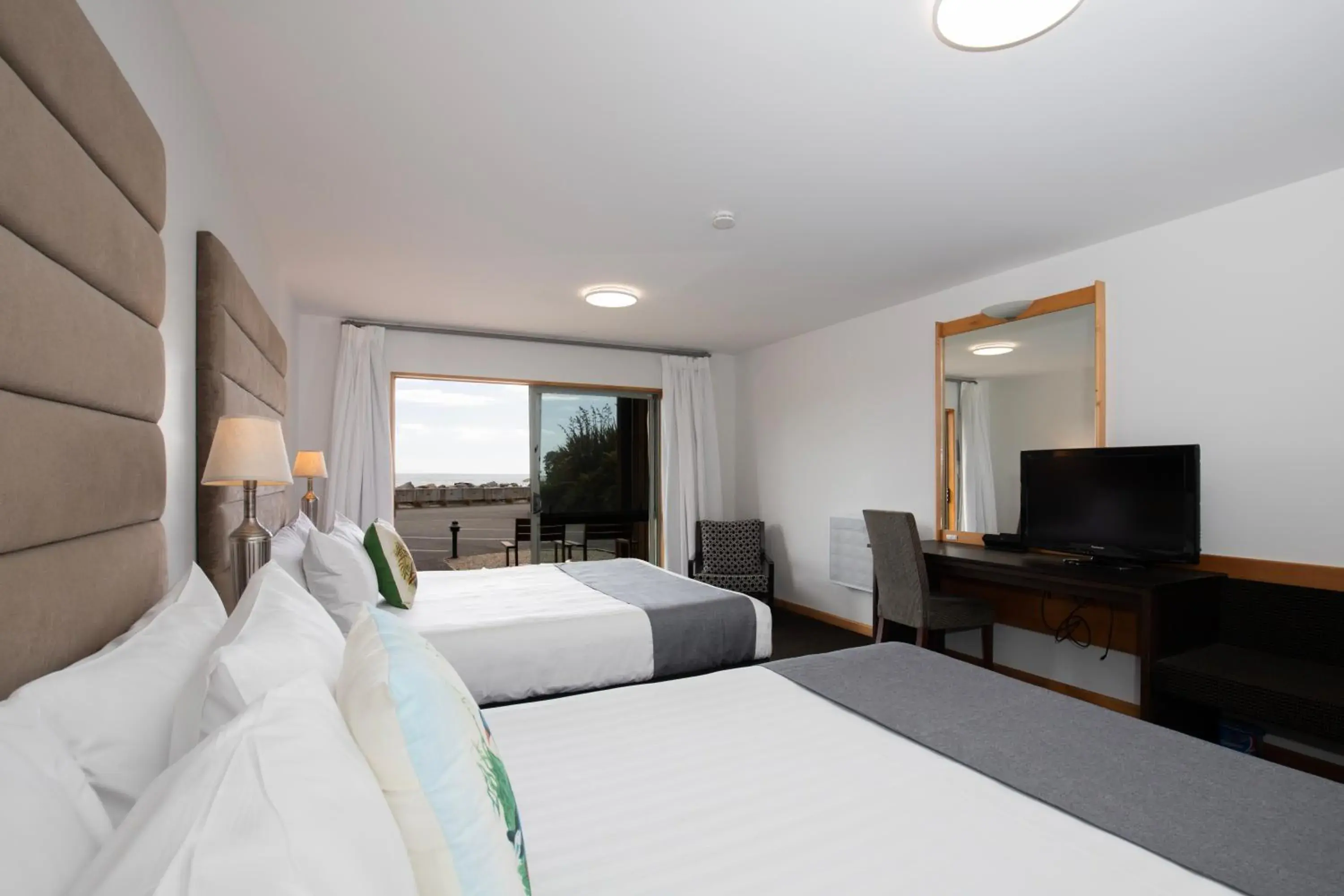 Bed in Scenic Hotel Punakaiki Bed in Scenic Hotel Punakaiki