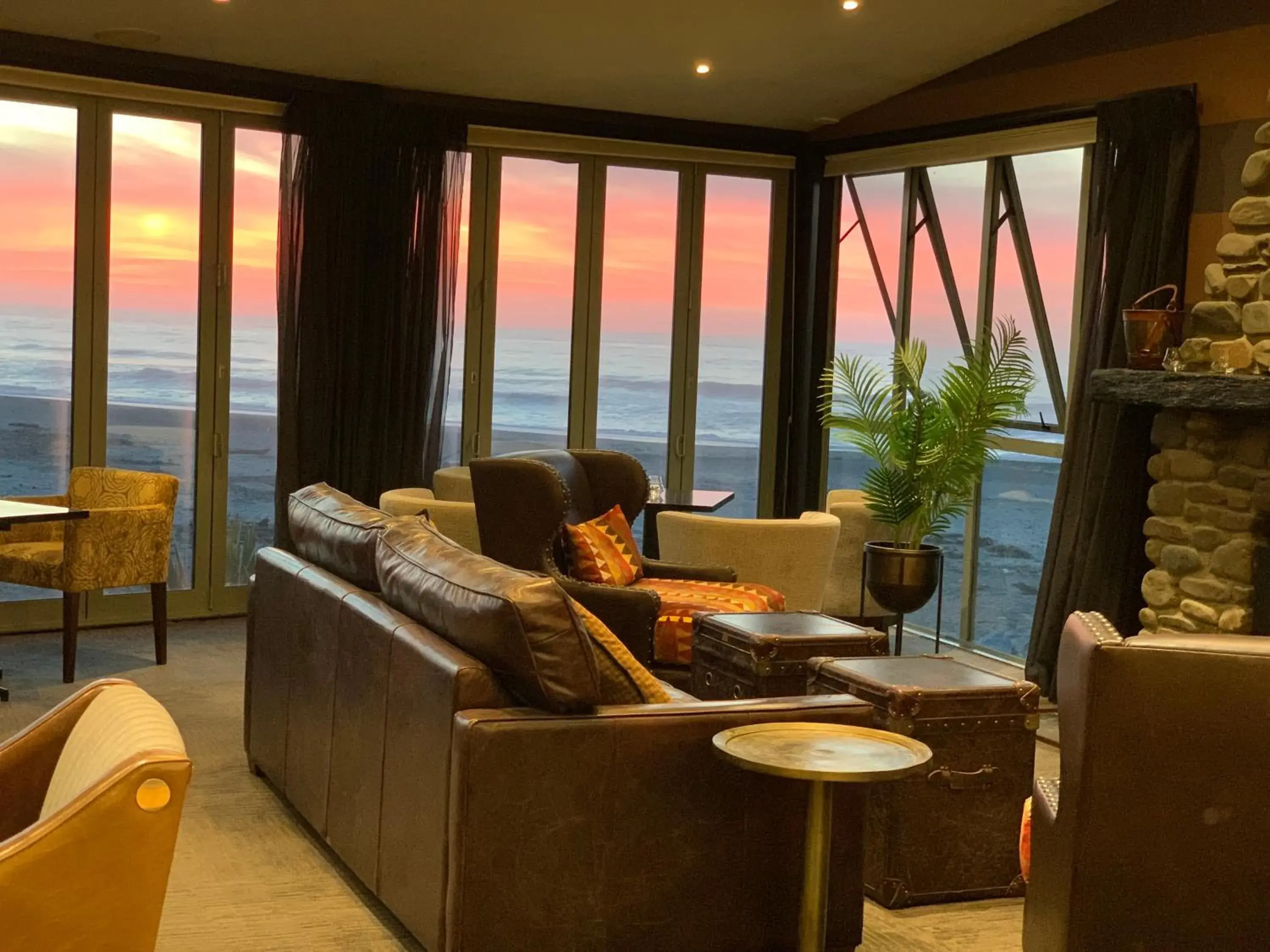 Restaurant/places to eat in Scenic Hotel Punakaiki Restaurant/places to eat in Scenic Hotel Punakaiki