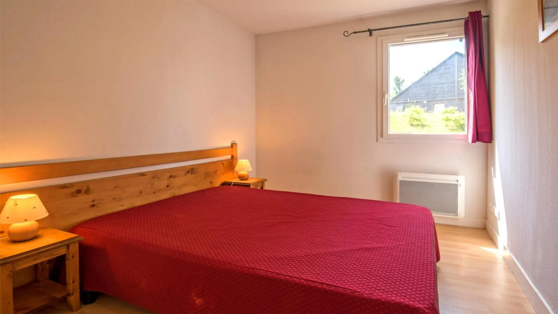 Bedroom, Bed in Vacancéole - Residence le Domaine du Bosquet