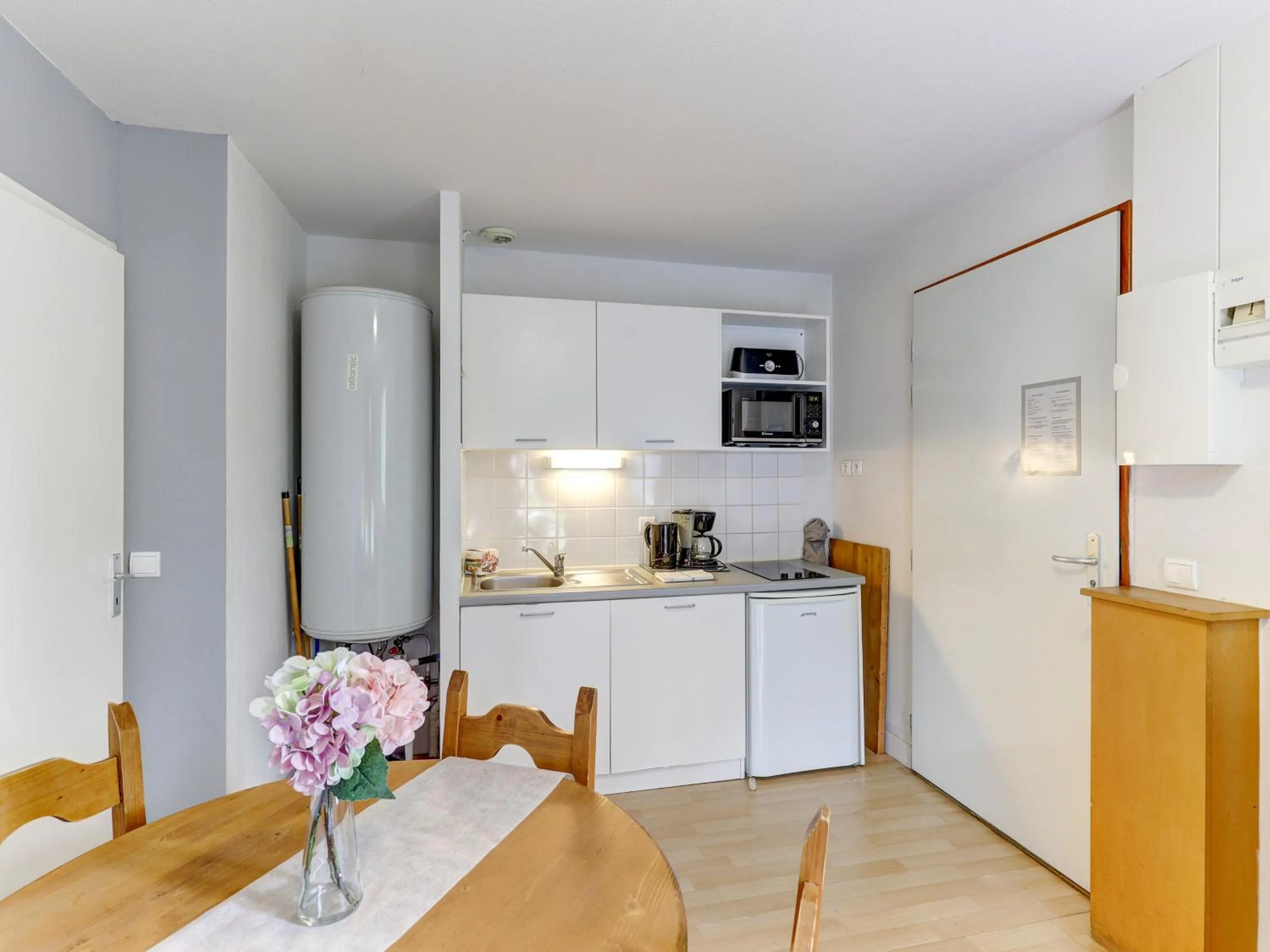 kitchen in Vacancéole - Residence le Domaine du Bosquet