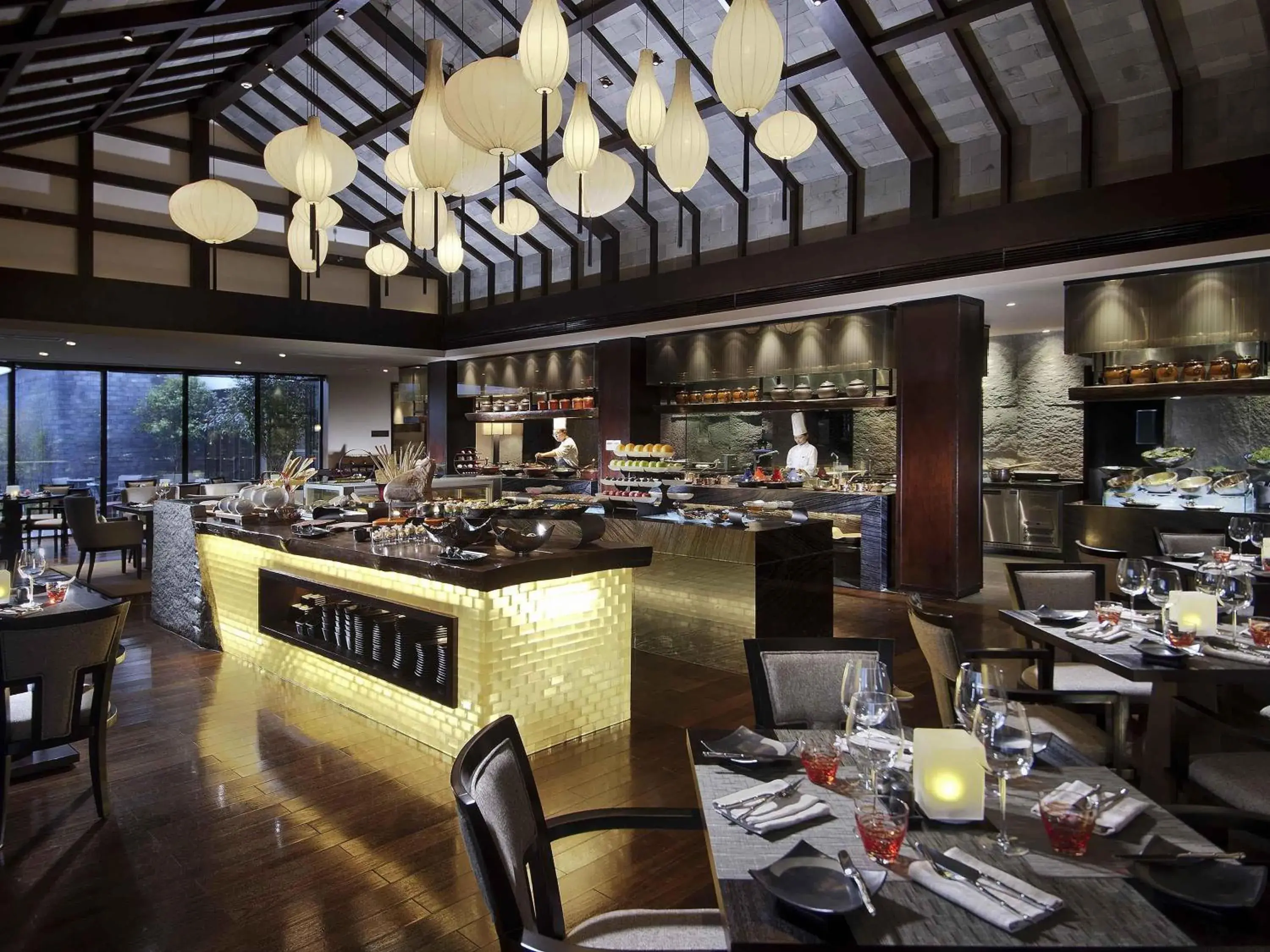 Restaurant/places to eat in Pullman Lijiang Resort & Spa Restaurant/places to eat in Pullman Lijiang Resort & Spa