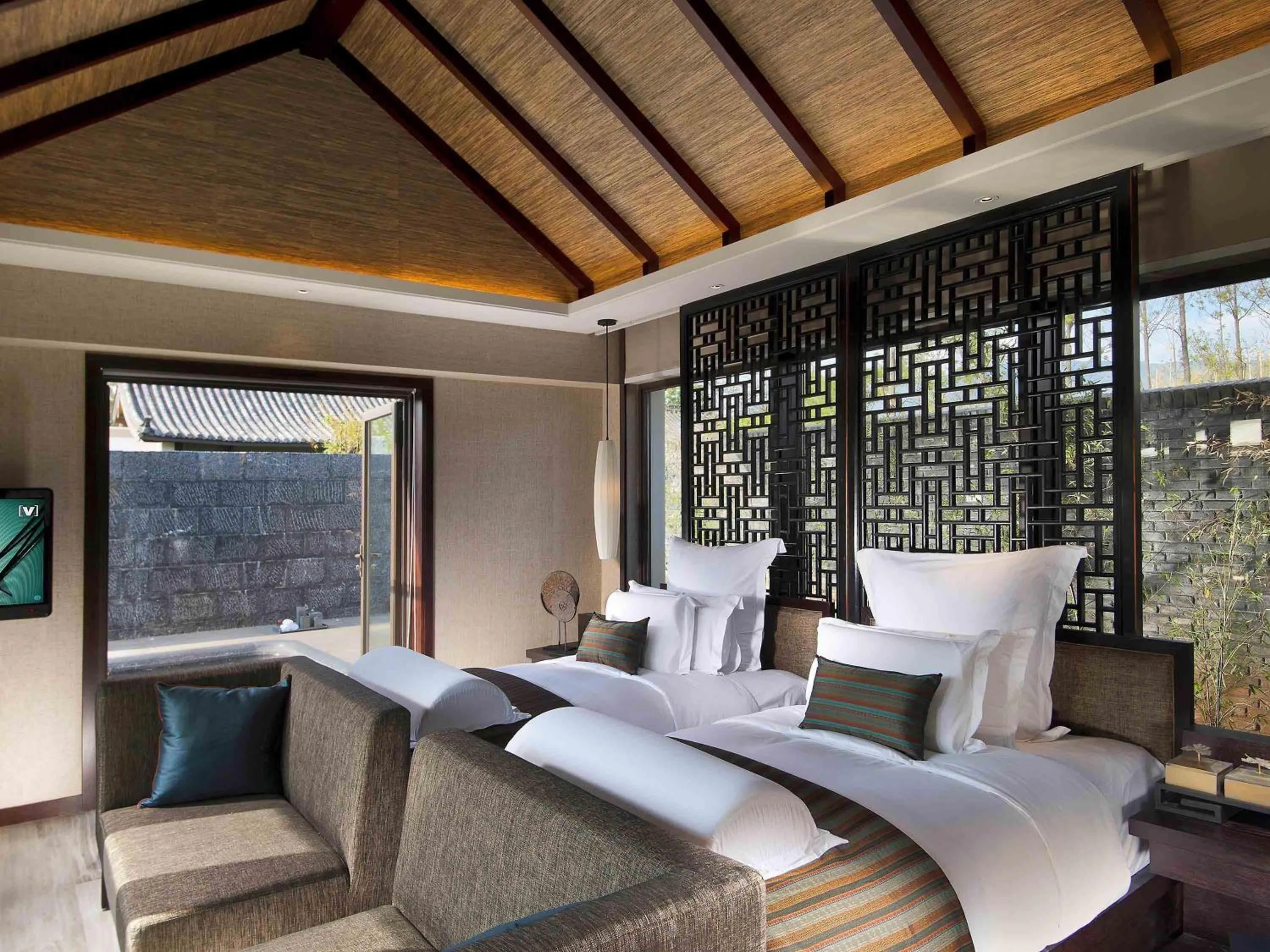 Bedroom, Bed in Pullman Lijiang Resort & Spa