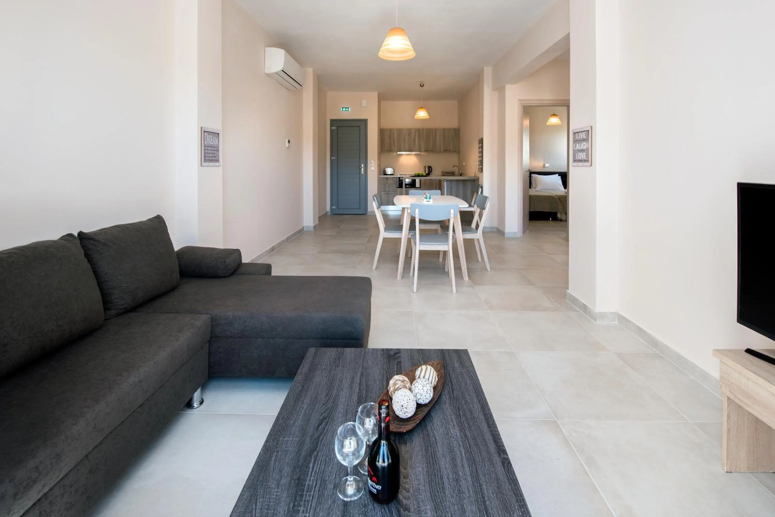 Artheo Hotel