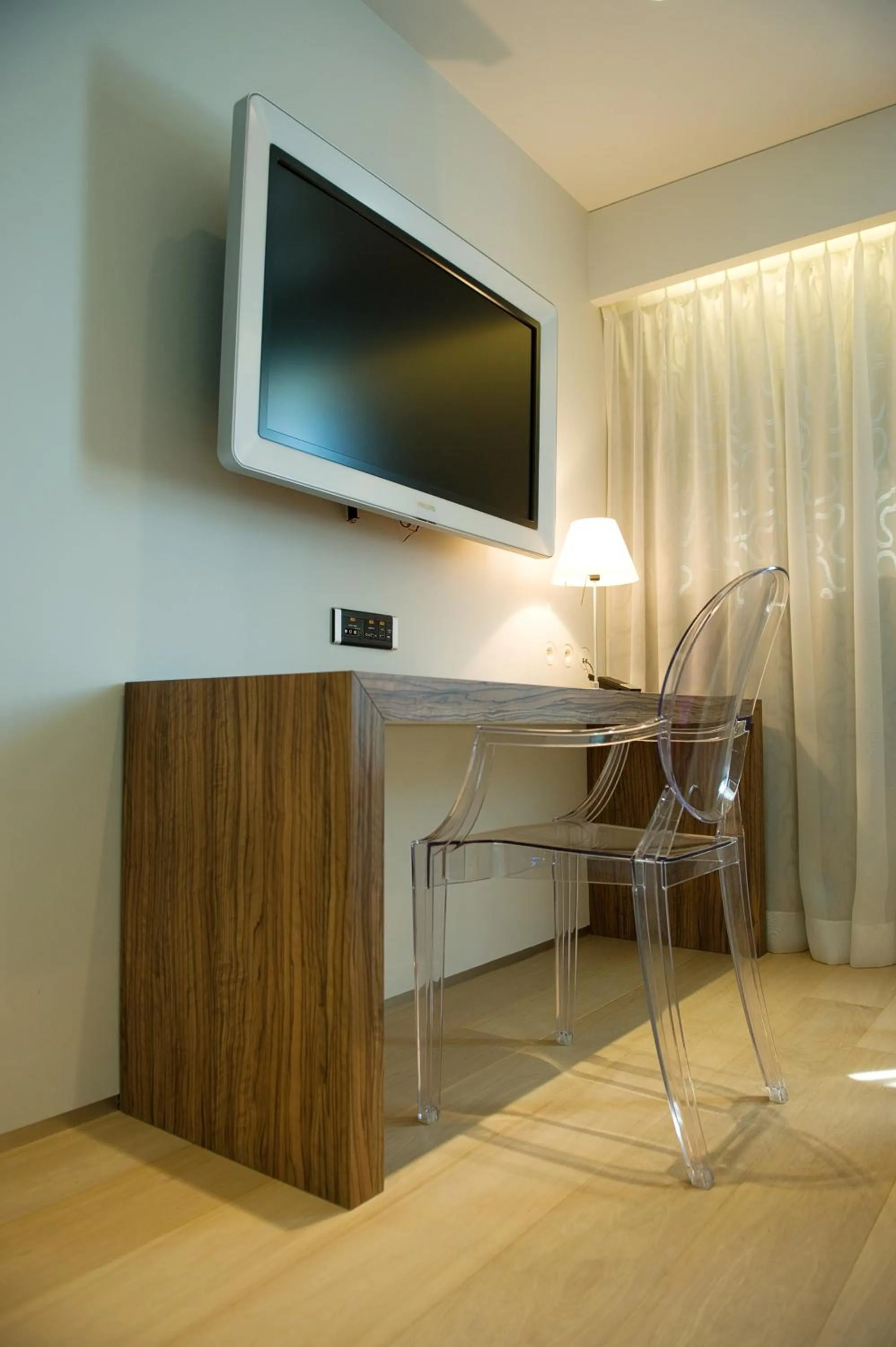 TV and multimedia in HasHotel