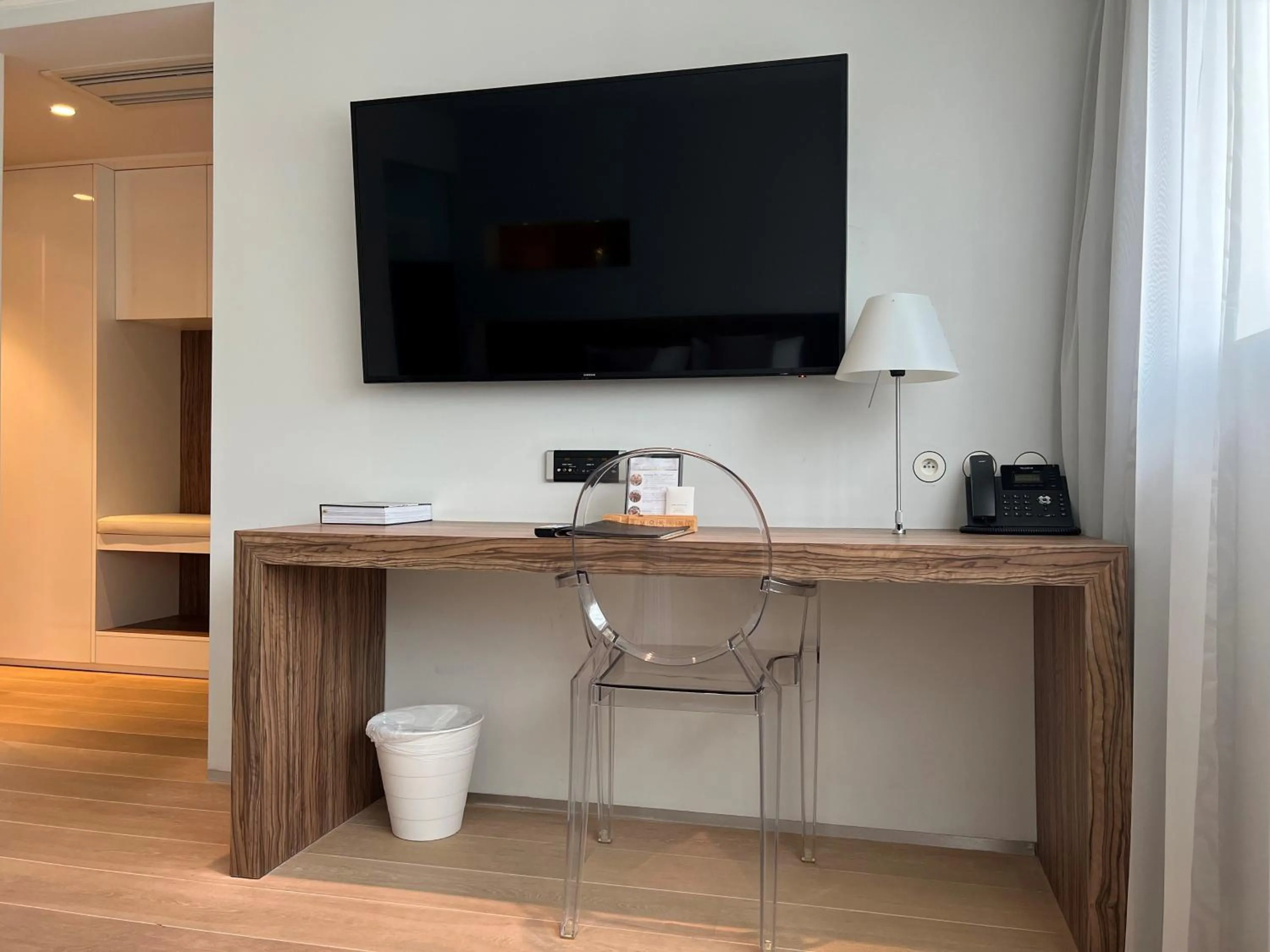 TV and multimedia in HasHotel