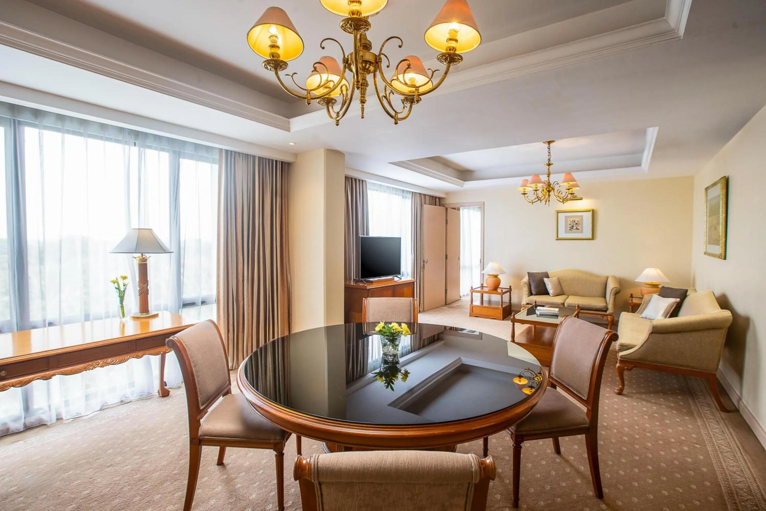 Aryaduta Lippo Village