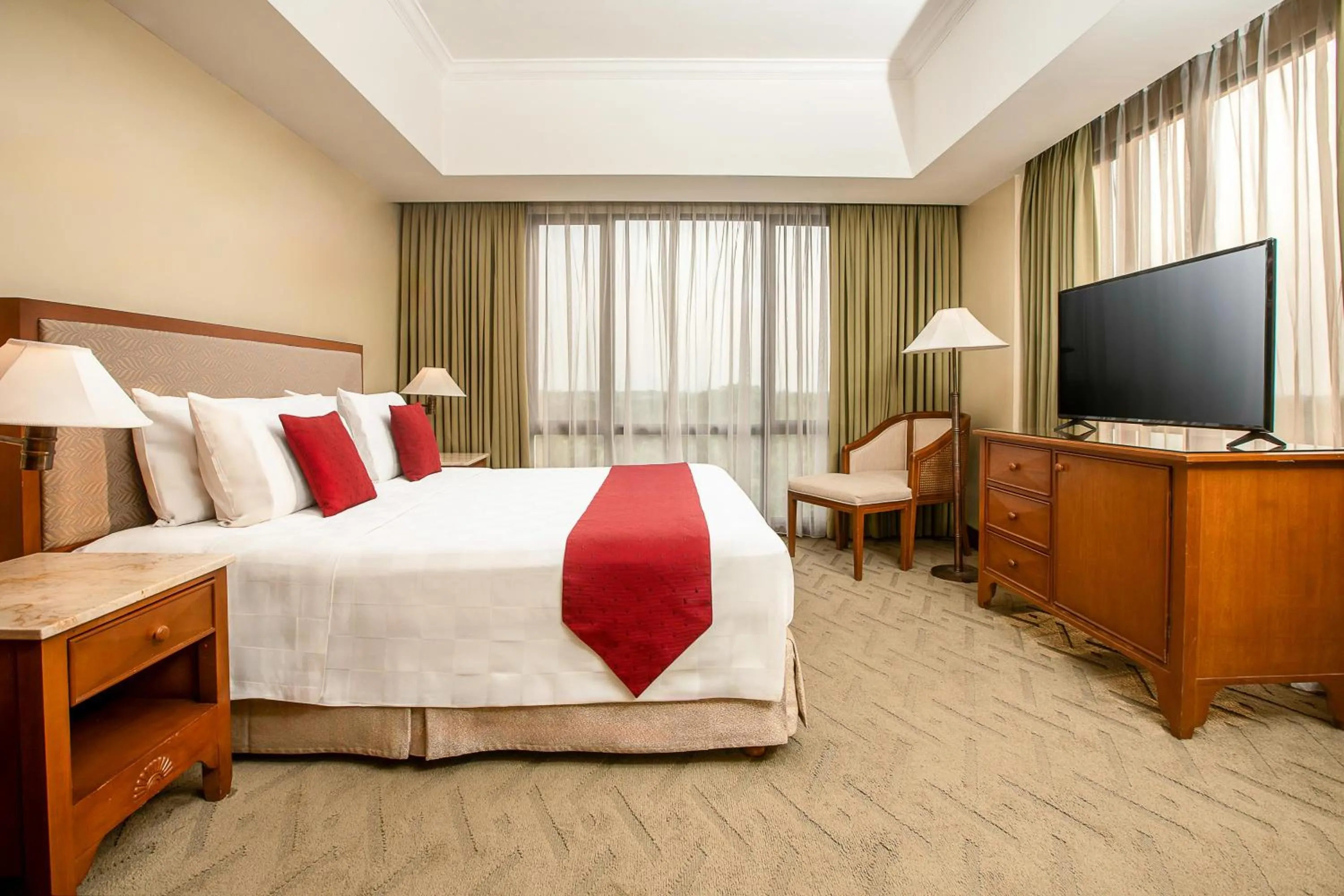 Bed in Aryaduta Lippo Village