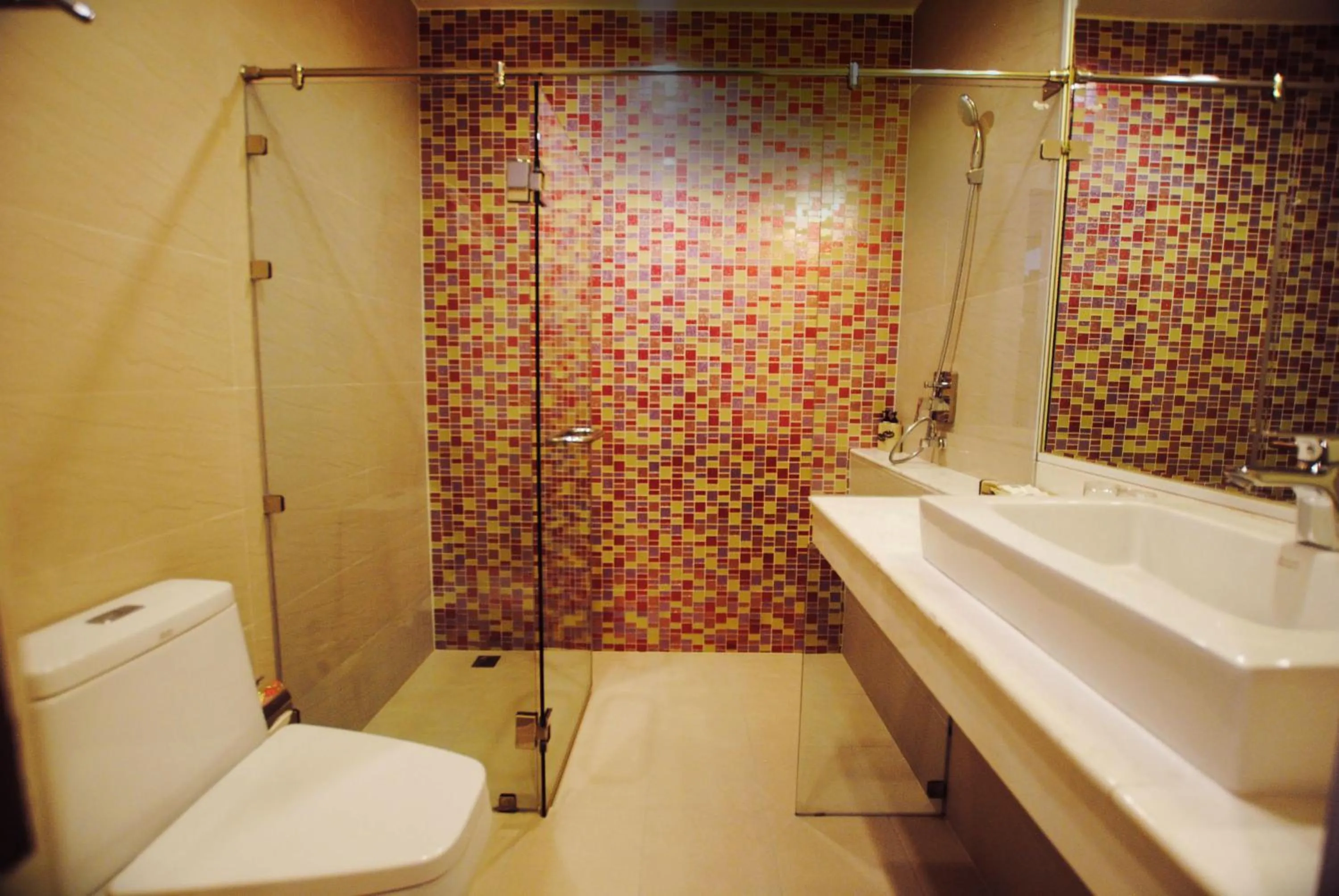 Bathroom in Focal Local Bed & Breakfast